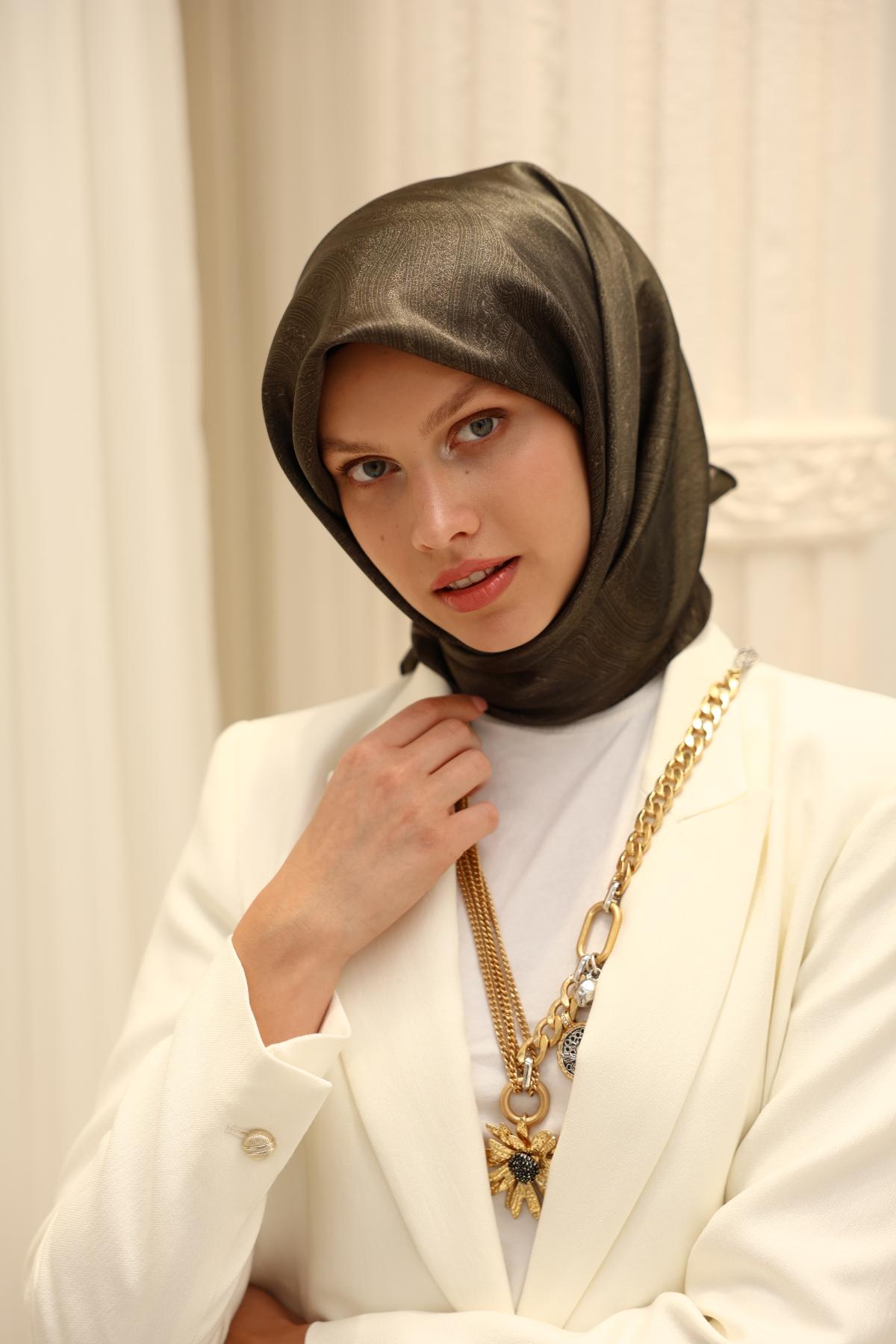 Silk Home SHiny ScarfSilk Home SHiny Eşarp 75010-12