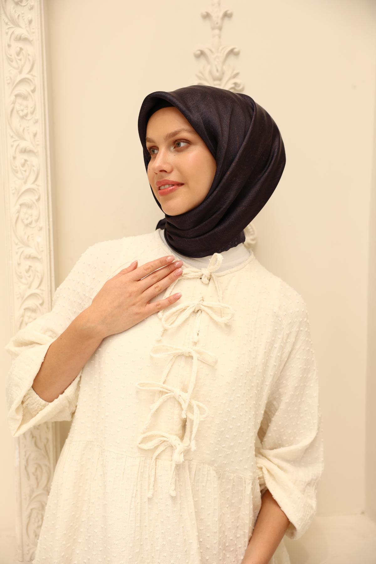 Silk Home SHiny ScarfSilk Home SHiny Eşarp 75010-27