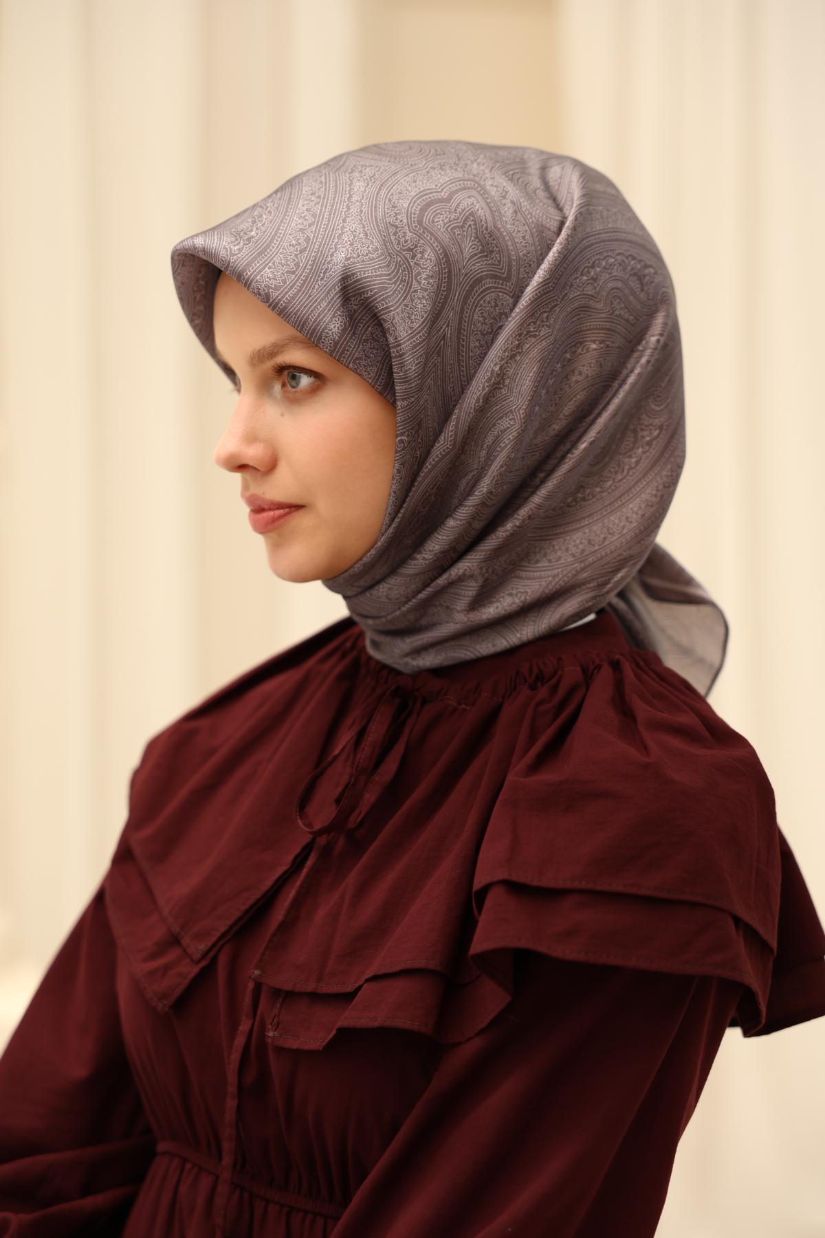 Silk Home SHiny ScarfSilk Home SHiny Eşarp 75010-33