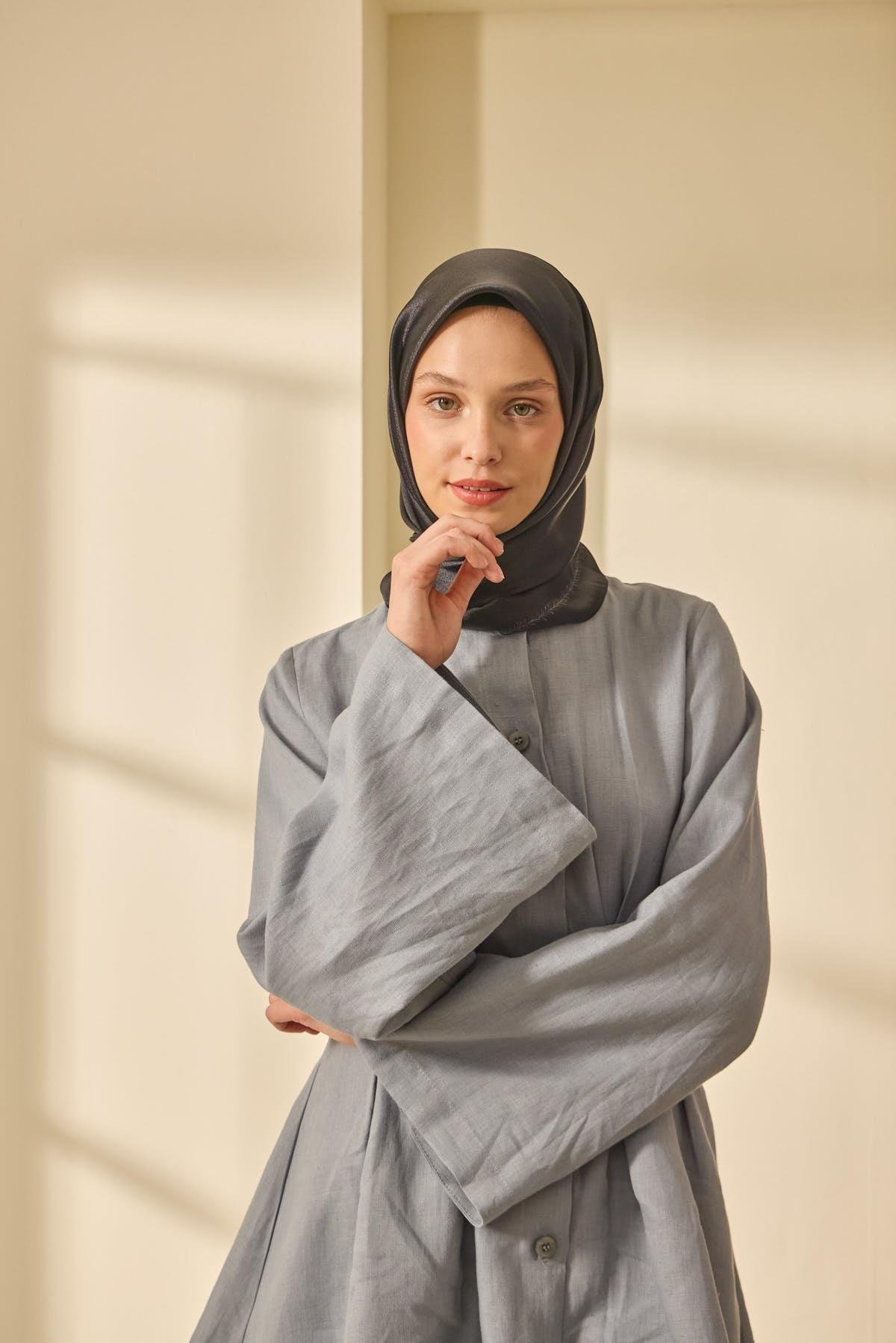 Silk Home SHiny ScarfSilk Home SHiny Eşarp 75011-01