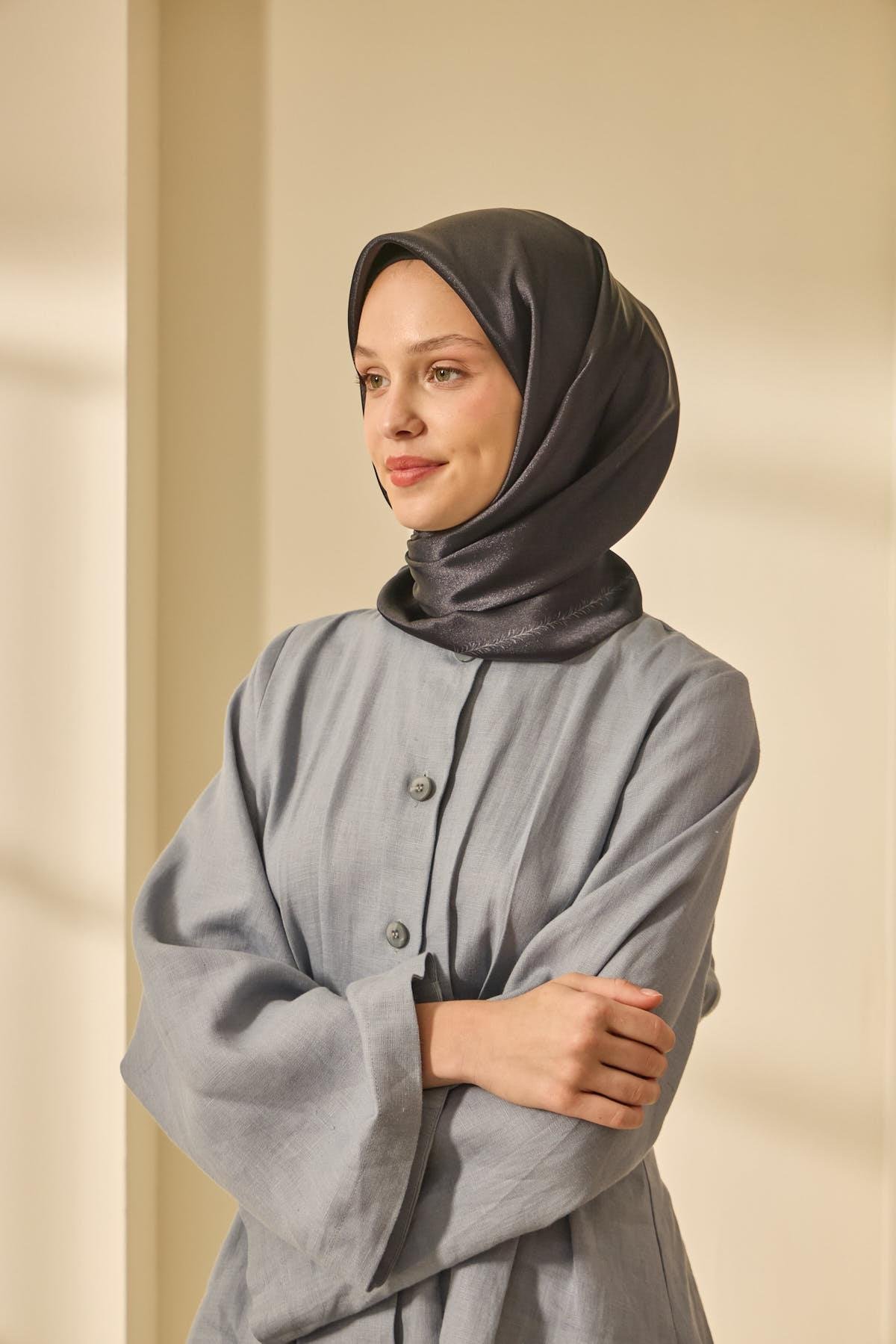 Silk Home SHiny ScarfSilk Home SHiny Eşarp 75011-01