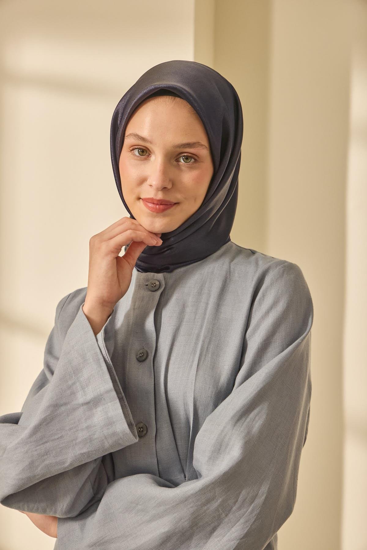 Silk Home SHiny ScarfSilk Home SHiny Eşarp 75011-04