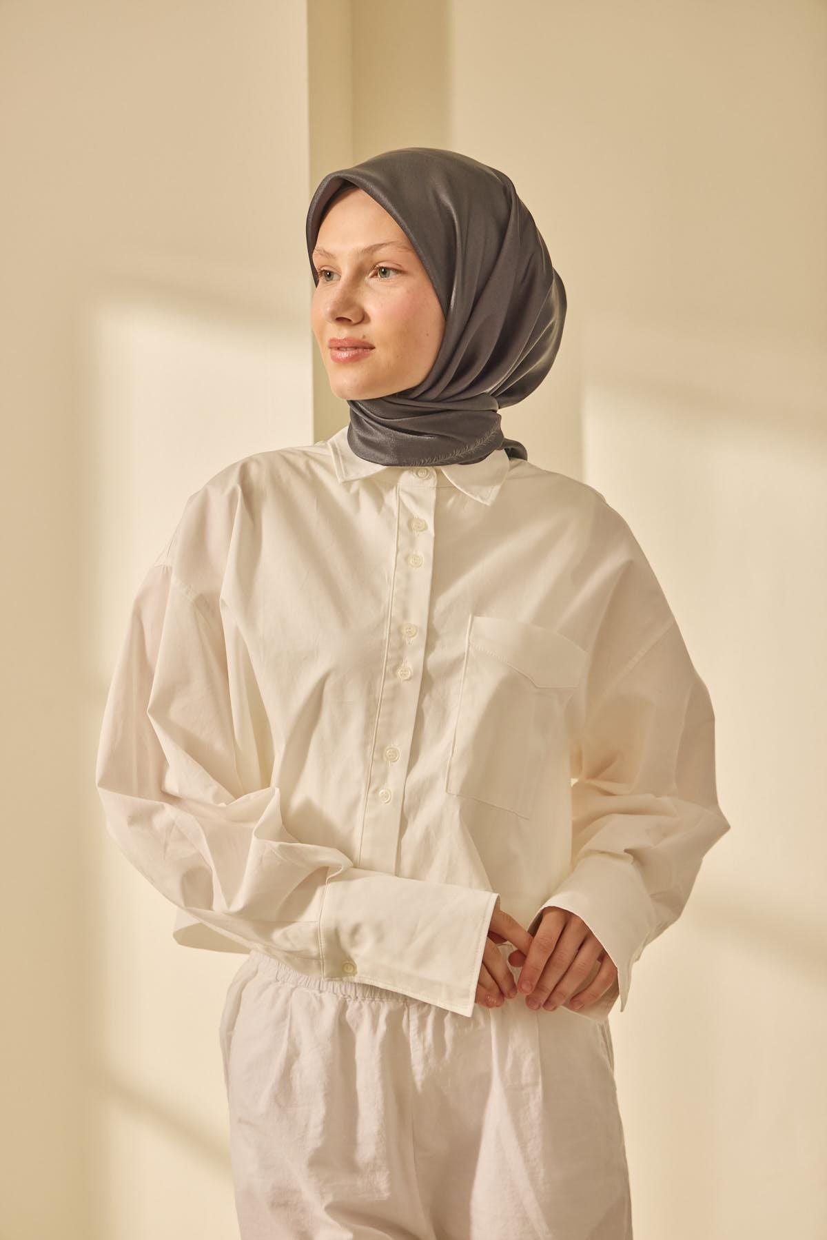 Silk Home SHiny ScarfSilk Home SHiny Eşarp 75011-06