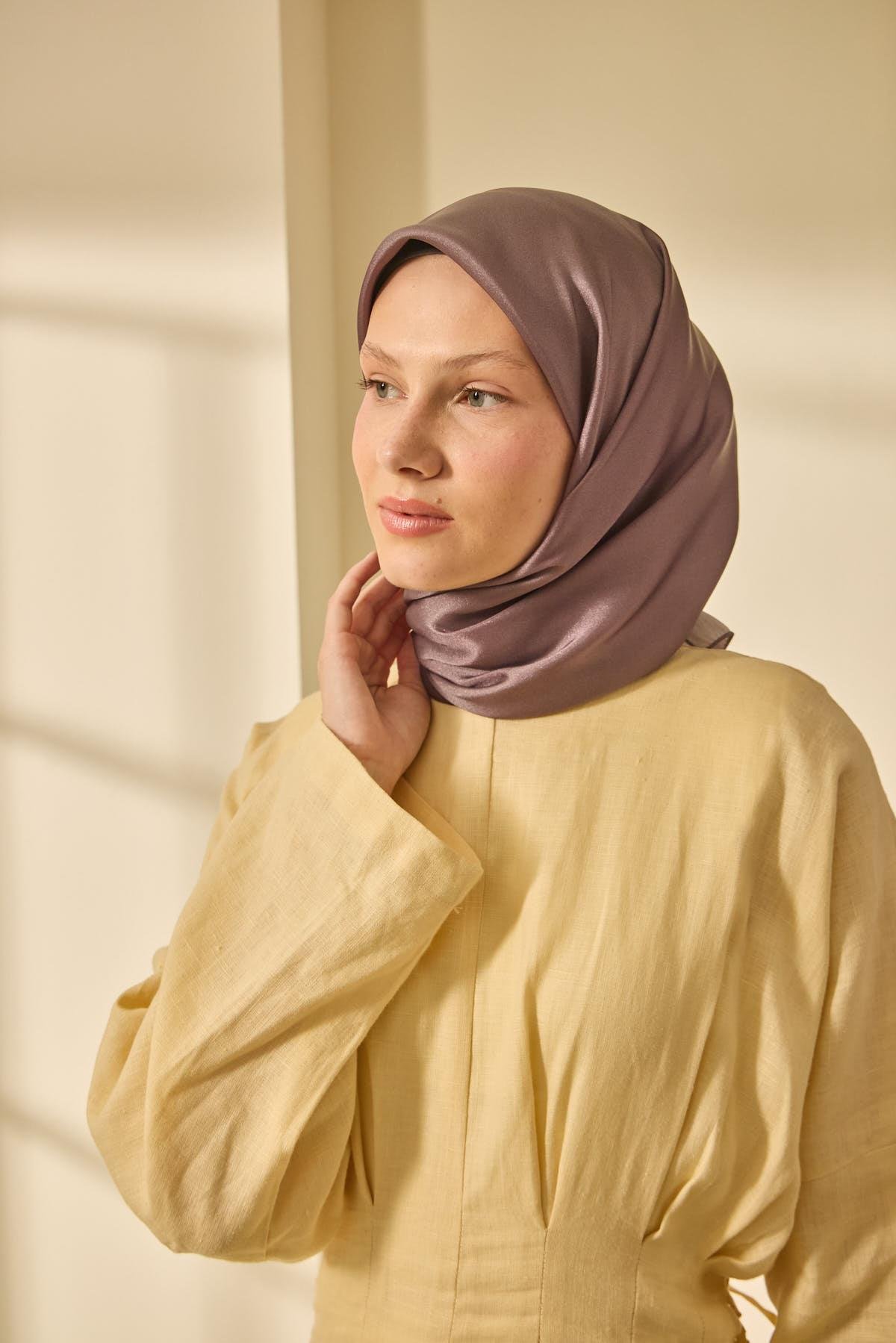 Silk Home SHiny ScarfSilk Home SHiny Eşarp 75011-07