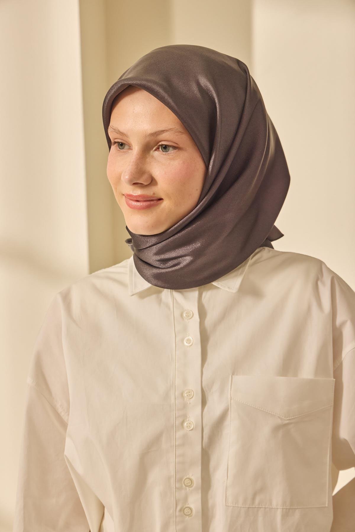 Silk Home SHiny ScarfSilk Home SHiny Eşarp 75011-08