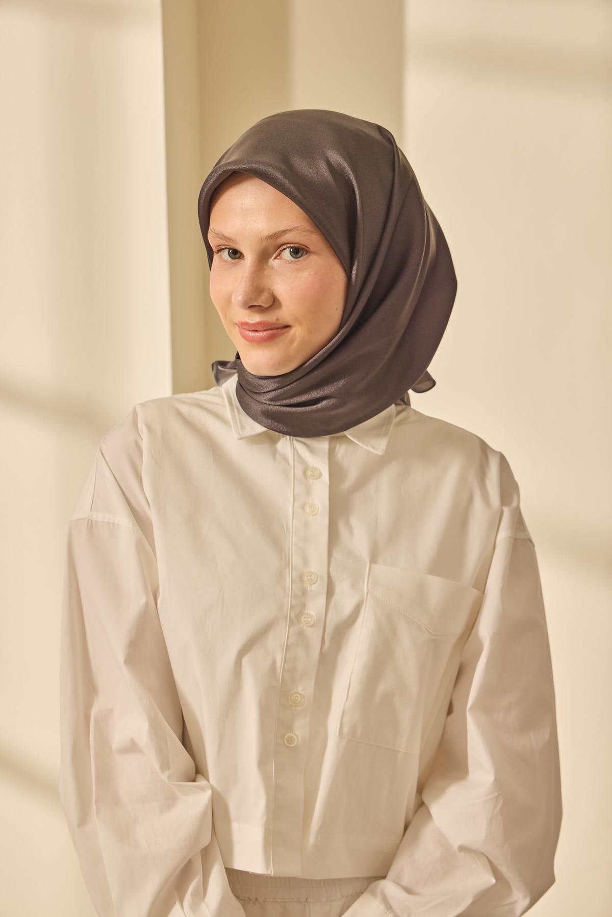 Silk Home SHiny ScarfSilk Home SHiny Eşarp 75011-08