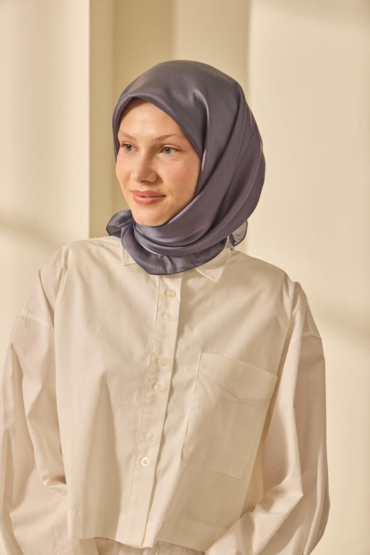 Silk Home SHiny ScarfSilk Home SHiny Eşarp 75011-17