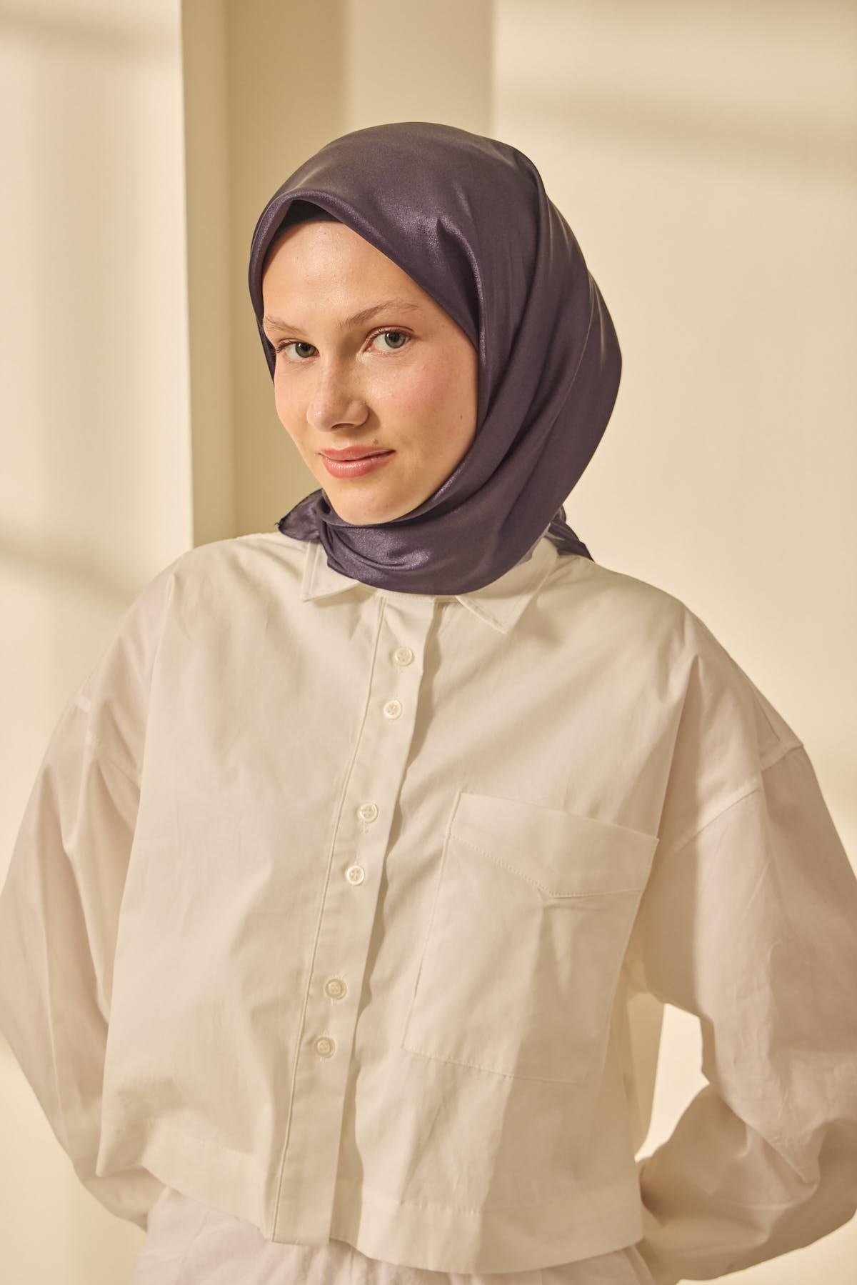 Silk Home SHiny ScarfSilk Home SHiny Eşarp 75011-18