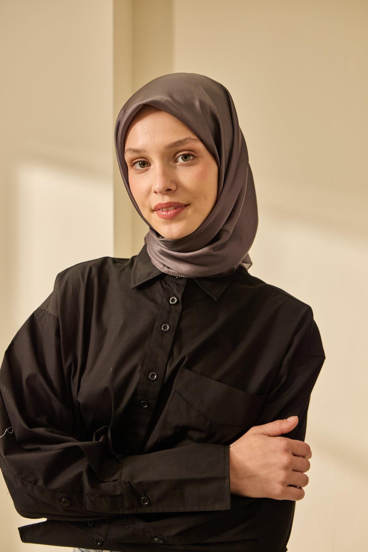 Silk Home SHiny ScarfSilk Home SHiny Eşarp 75011-19