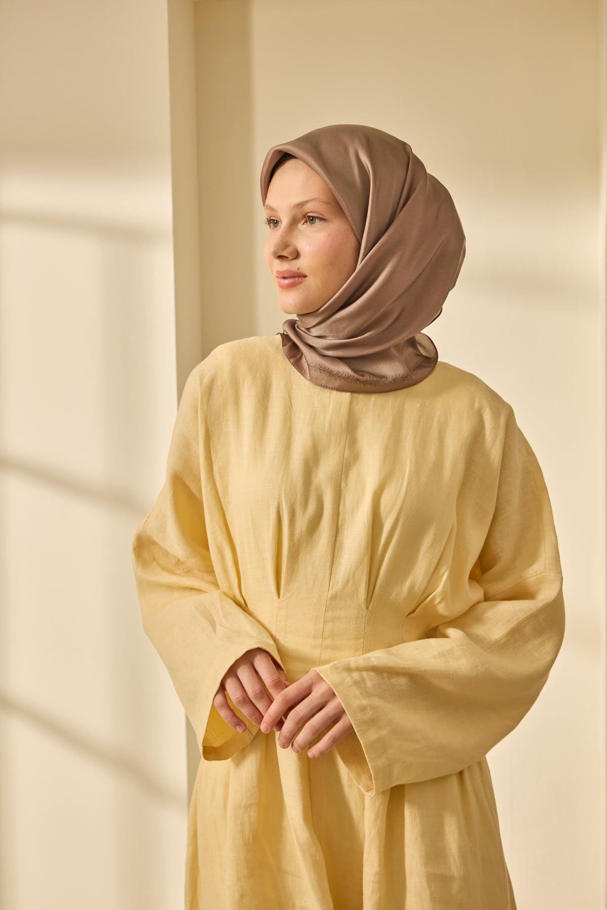 Silk Home SHiny ScarfSilk Home SHiny Eşarp 75011-27