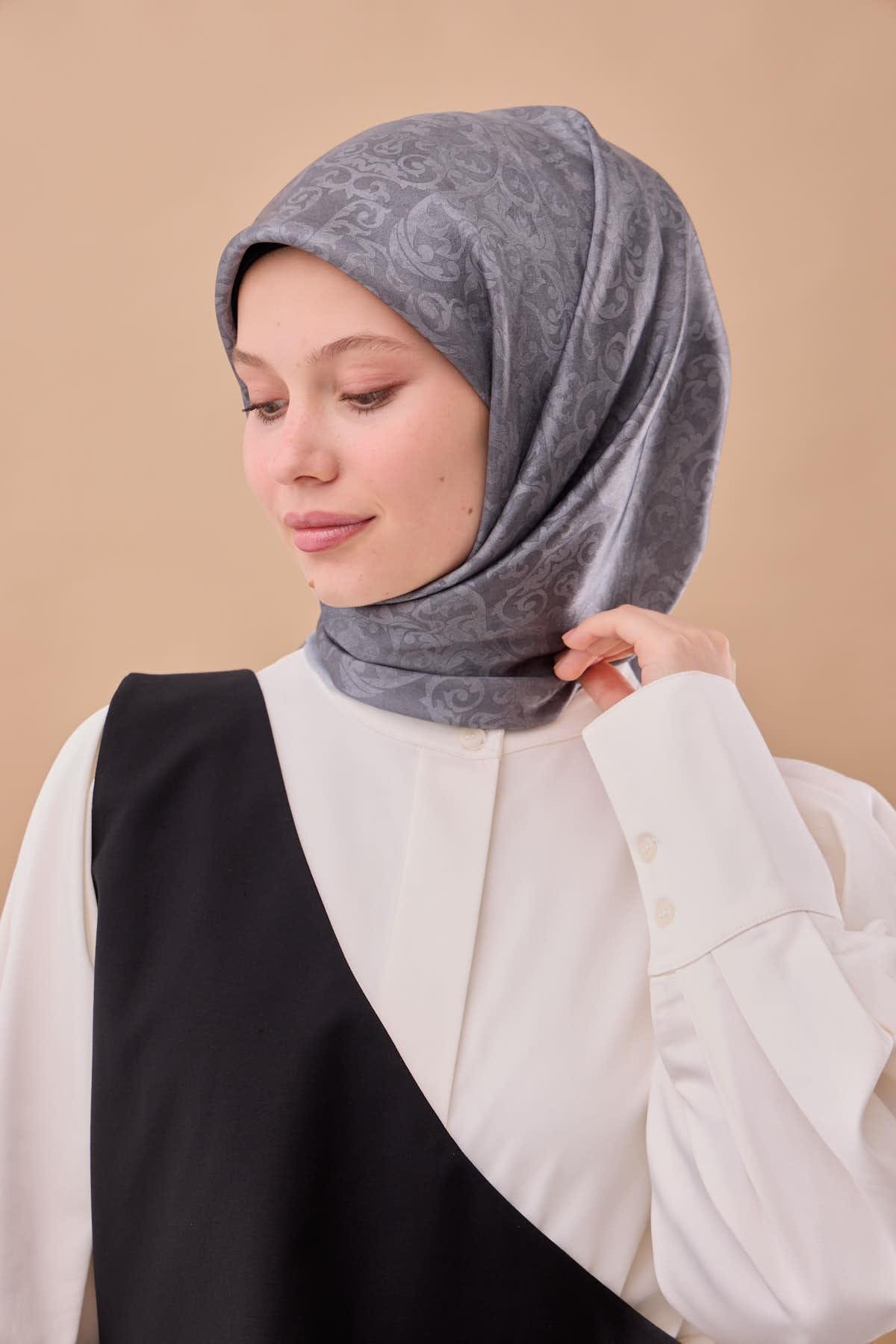 Silk Home SHiny ScarfSilk Home SHiny Eşarp 75012-10