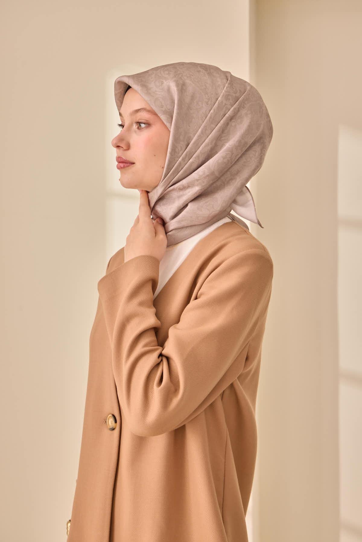 Silk Home SHiny ScarfSilk Home SHiny Eşarp 75012-11