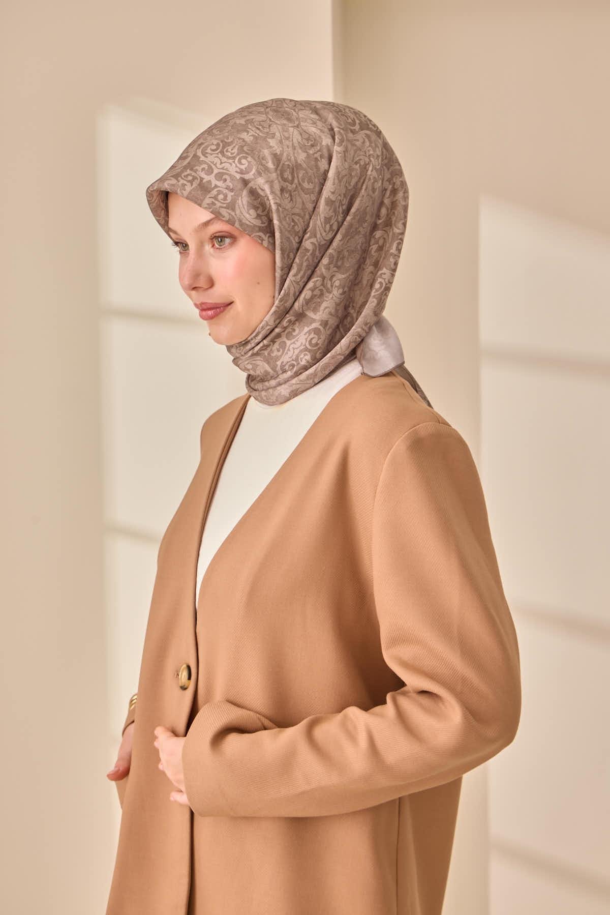 Silk Home SHiny ScarfSilk Home SHiny Eşarp 75012-12