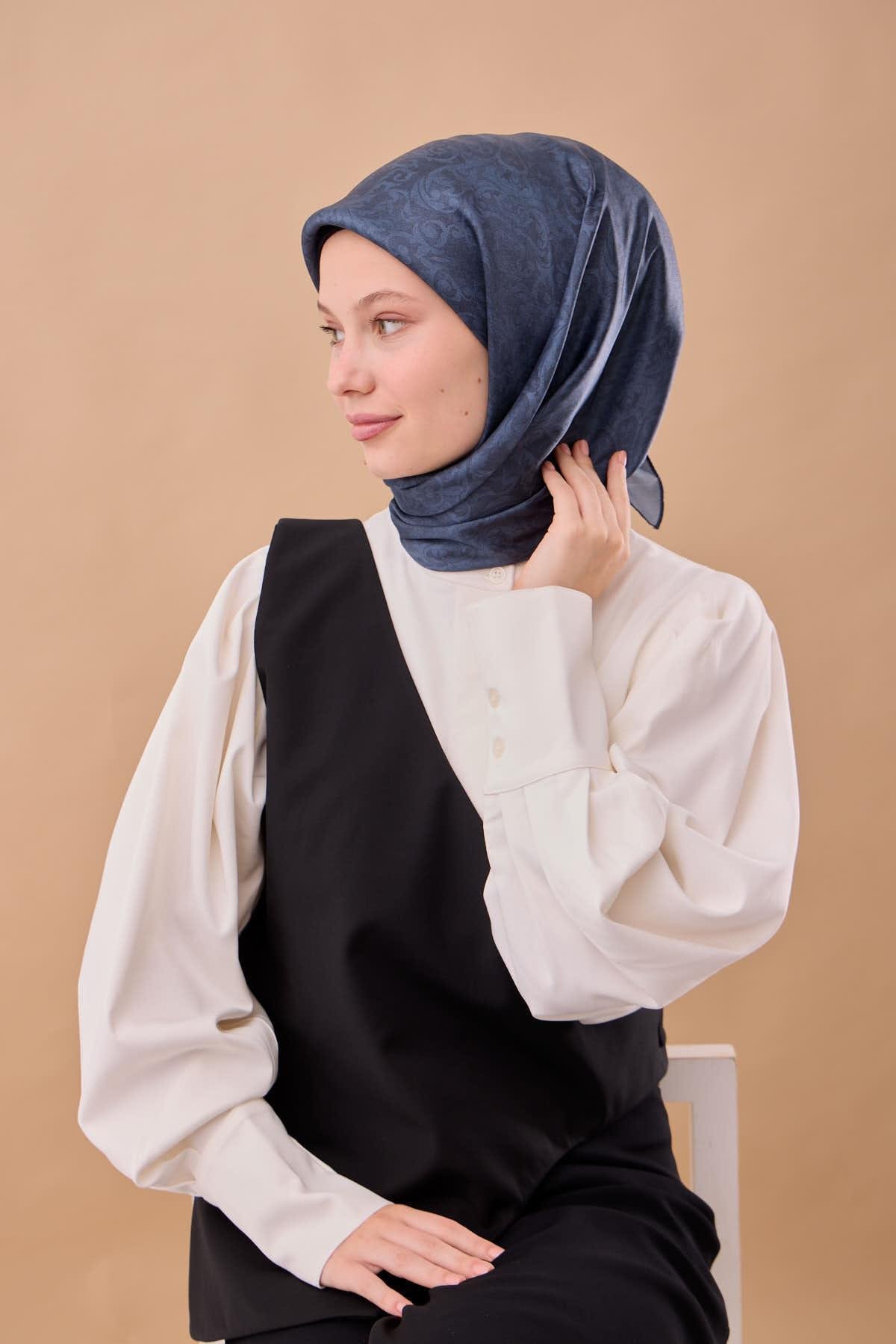 Silk Home SHiny ScarfSilk Home SHiny Eşarp 75012-27