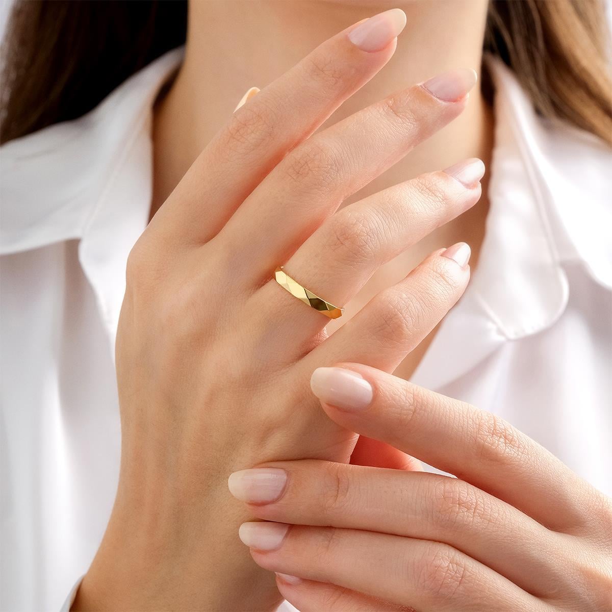 KLASİK ALYANS14 Ayar 5 mm Düz Model Kadın Sarı Altın Alyans Yüzük14 Ayar 5 mm Düz Model Kadın Sarı Altın Alyans Yüzük