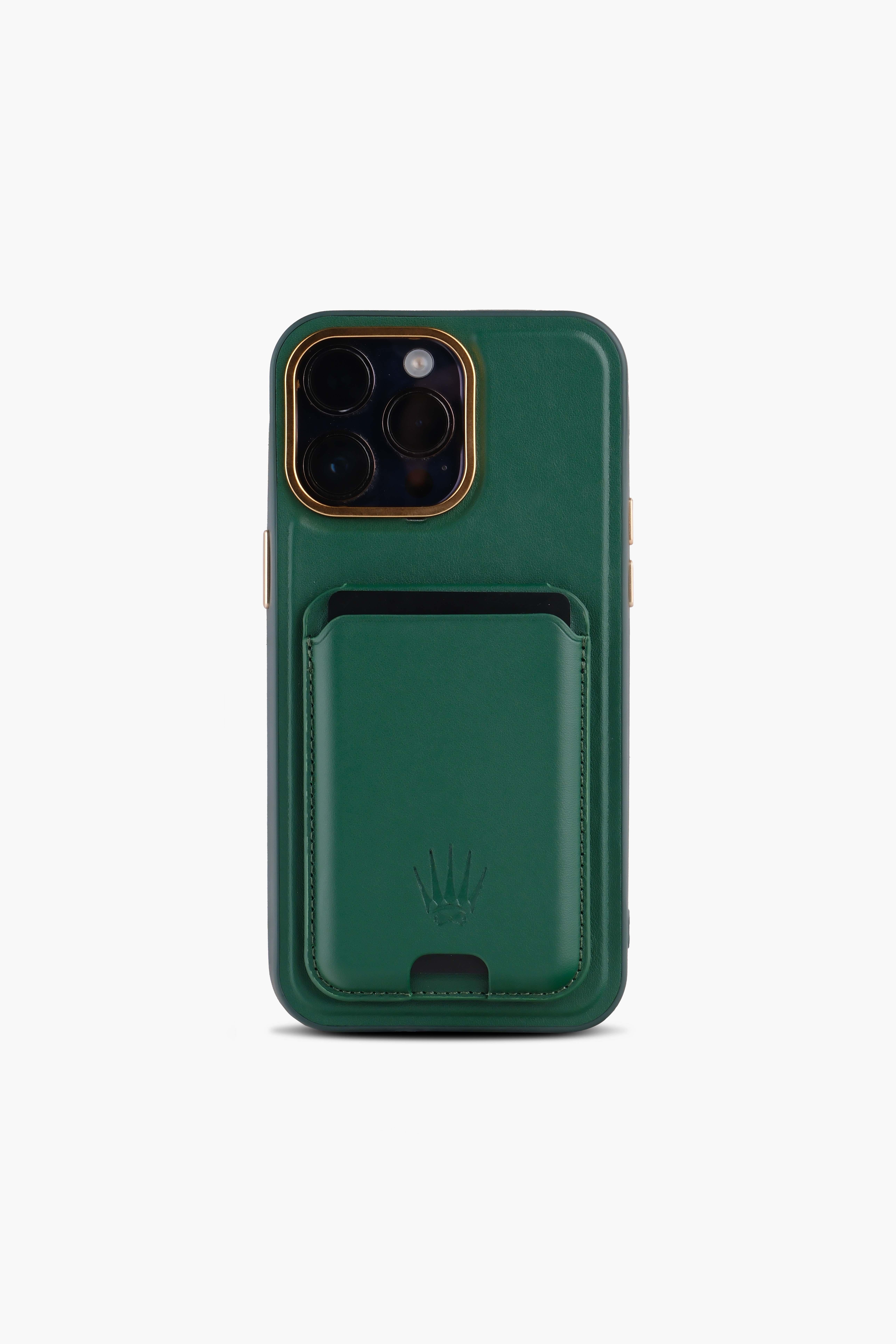 Standlı Gold Detaylı iPhone 15 Pro Max Yeşil Deri Telefon Kılıfı15 pro maxWATCHOFROYALİPHONE15PROMAXStandlı Gold Detaylı iPhone 15 Pro Max Yeşil Deri Telefon Kılıfı
