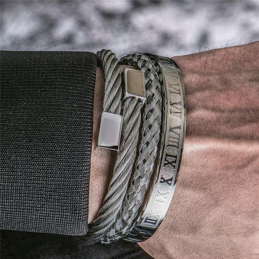BENJAMIN SILVER 3'LÜ BİLEKLİK SETİ BİLEKLİKROYALDESIGNBNJMNSLVRBENJAMIN SILVER 3'LÜ BİLEKLİK SETİ 