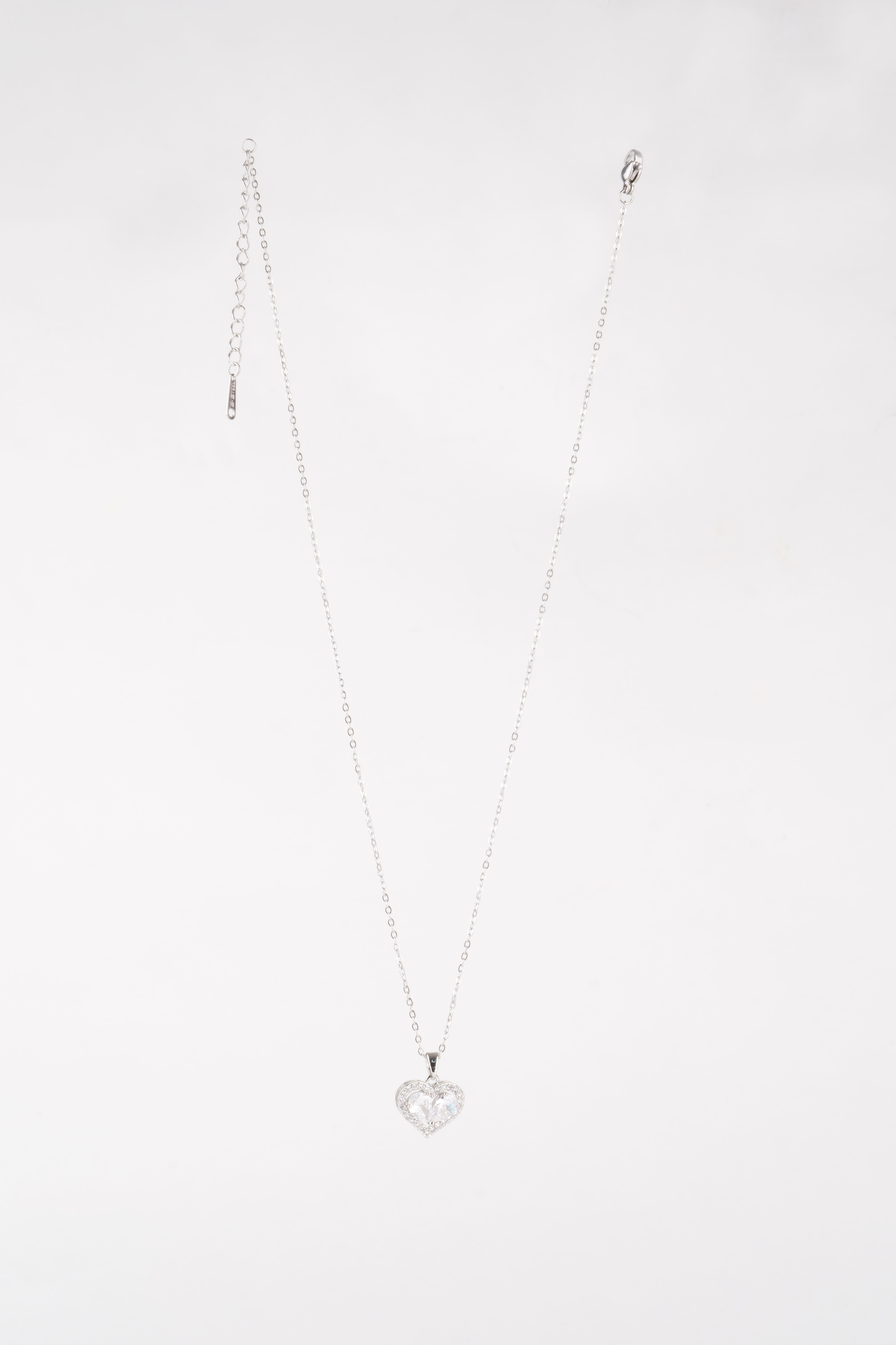 BLING LOVE SILVER ÇELİK KOLYEBileklikWATCHOFROYALBLINGLOVEBLING LOVE SILVER ÇELİK KOLYE