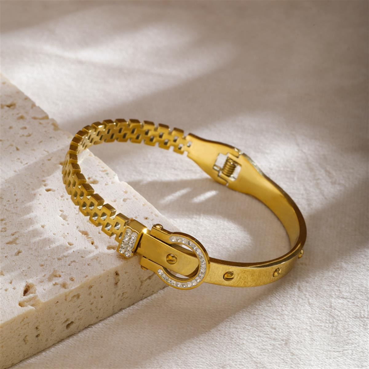 CINTURA  GOLD ÇELİK BİLEKLİKBİLEKLİKWATCHOFROYALCINTURA CINTURA  GOLD ÇELİK BİLEKLİK