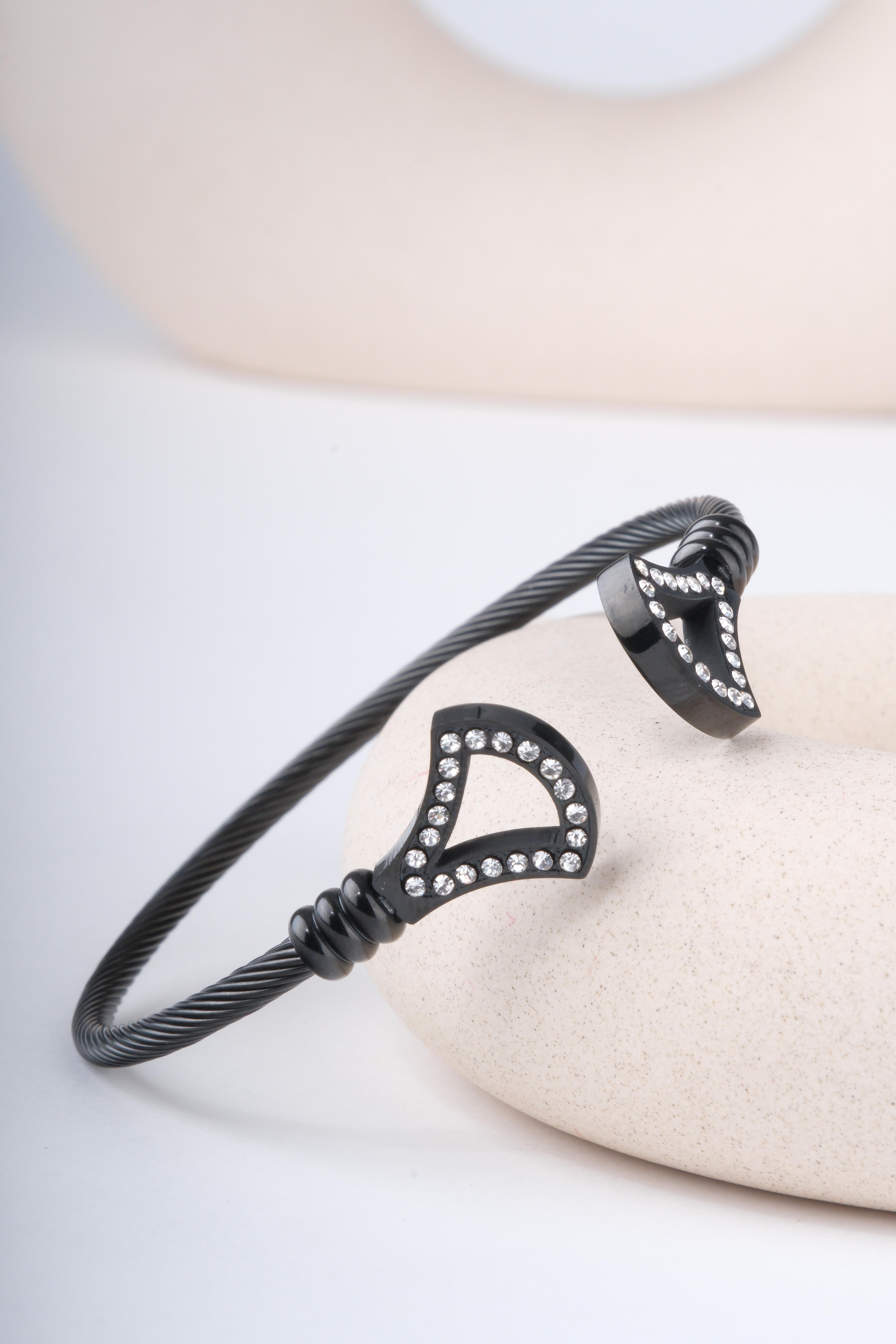 HERENA BLACK   ÇELİK BİLEKLİK BRACELETWATCHOFROYALHRNBLCKHERENA BLACK   ÇELİK BİLEKLİK 