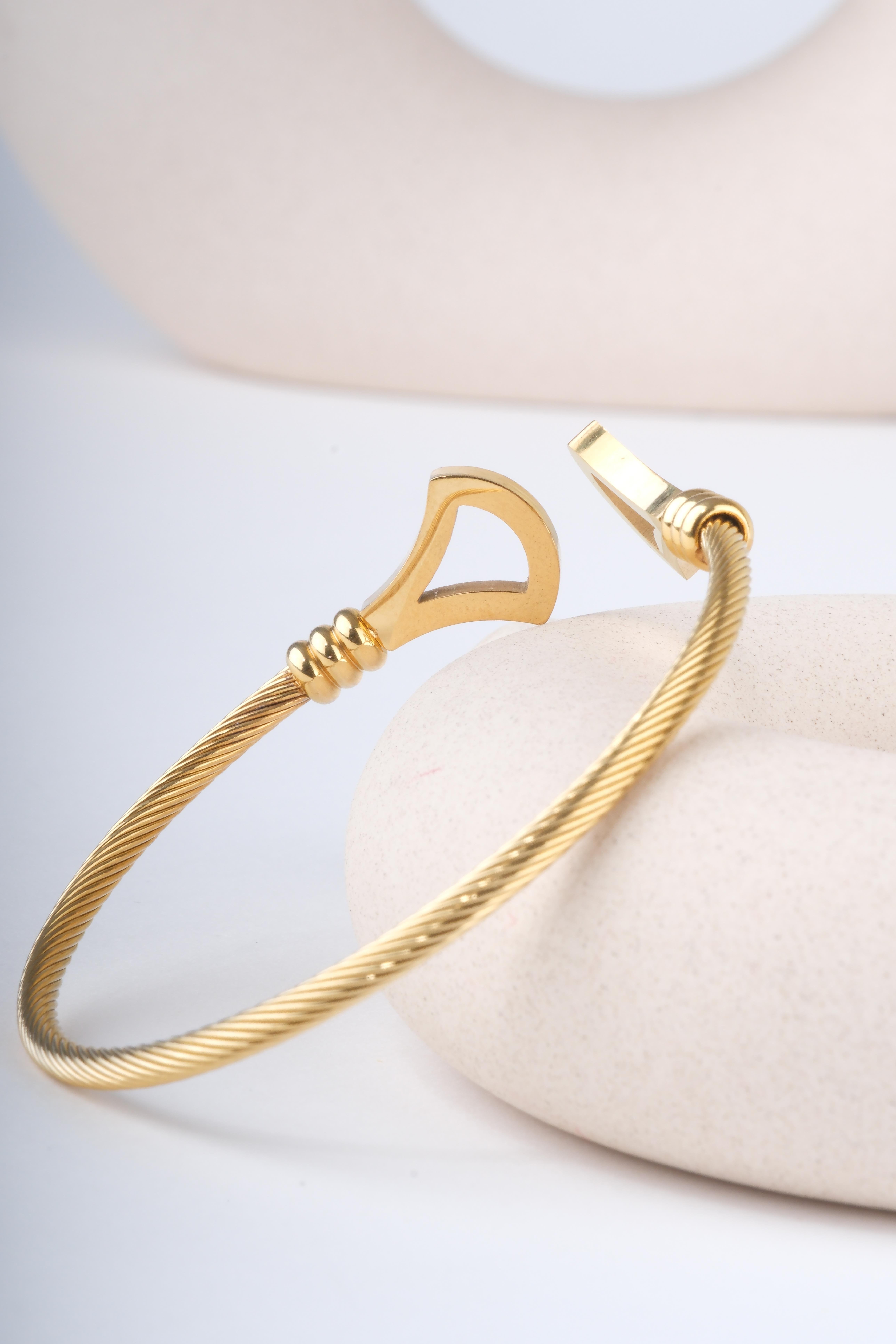 HERENA GOLD  ÇELİK BİLEKLİK BRACELETWATCHOFROYALHRNGLDHERENA GOLD  ÇELİK BİLEKLİK 