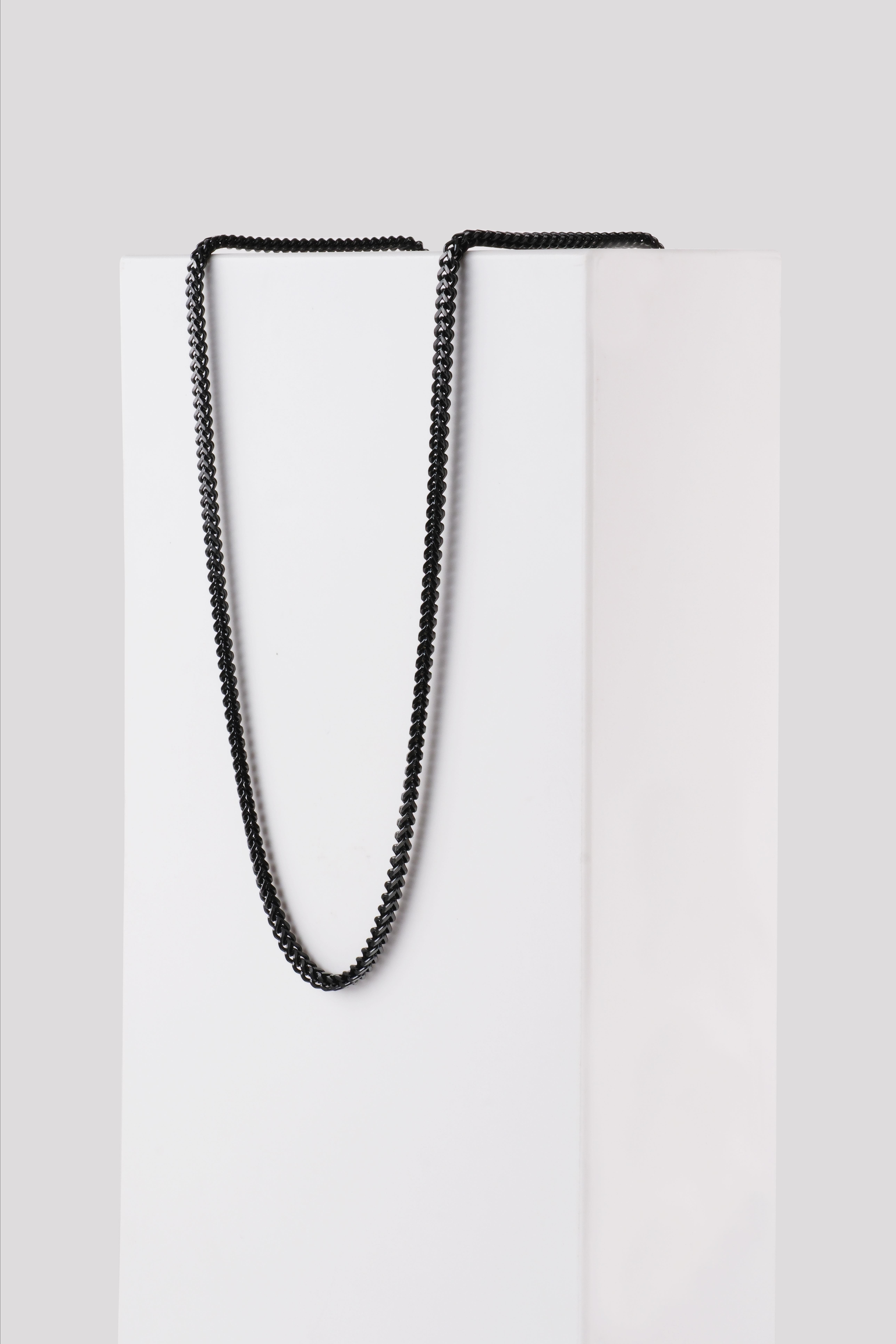 NICE SİYAH ÇELİK ZİNCİR KOLYEBraceletWATCHOFROYALNICENICE SİYAH ÇELİK ZİNCİR KOLYE