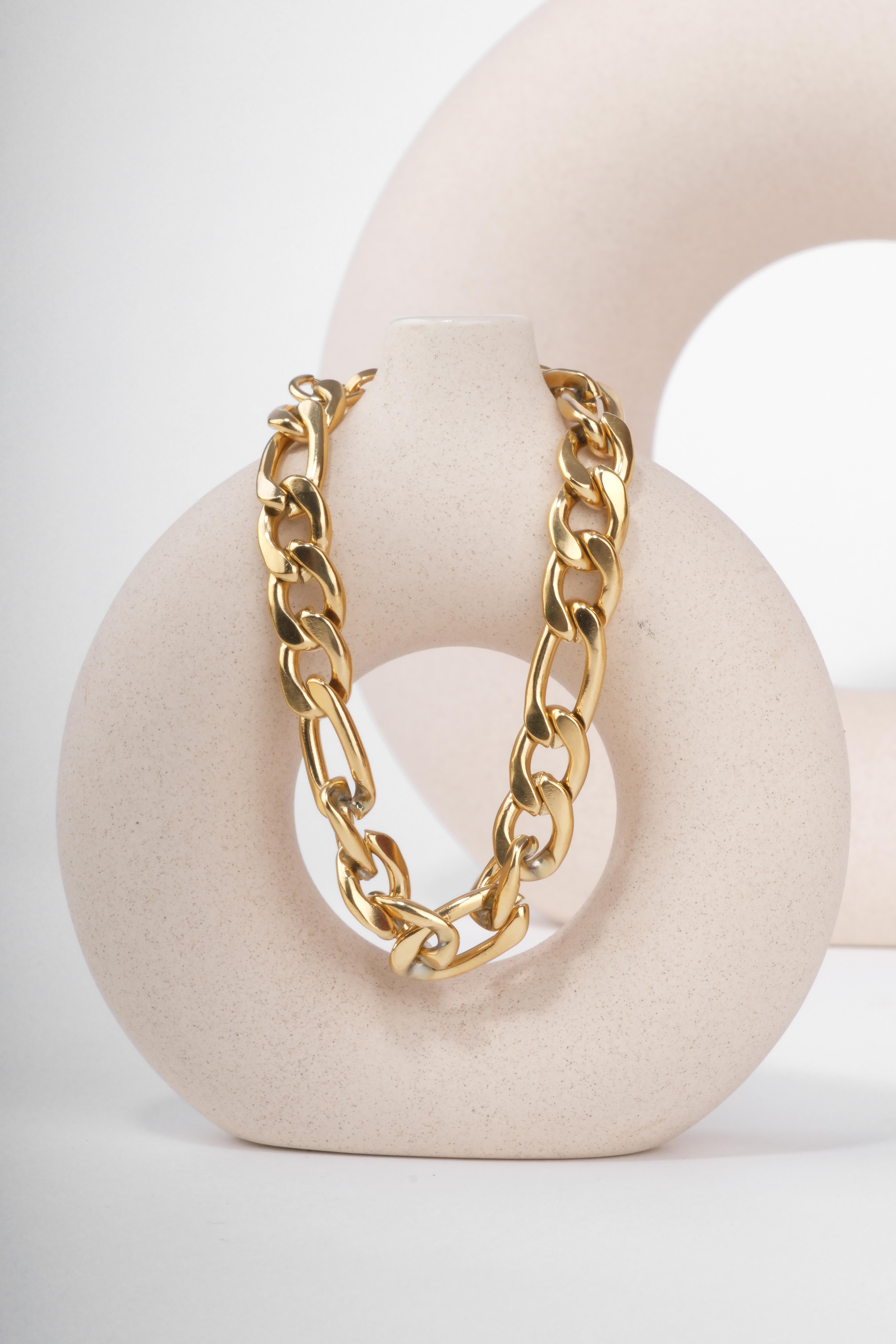 VEUX GOLD CHAIN BANGLE BRACELETBRACELETWATCHOFROYALVEUXGLDVEUX GOLD CHAIN BANGLE BRACELET