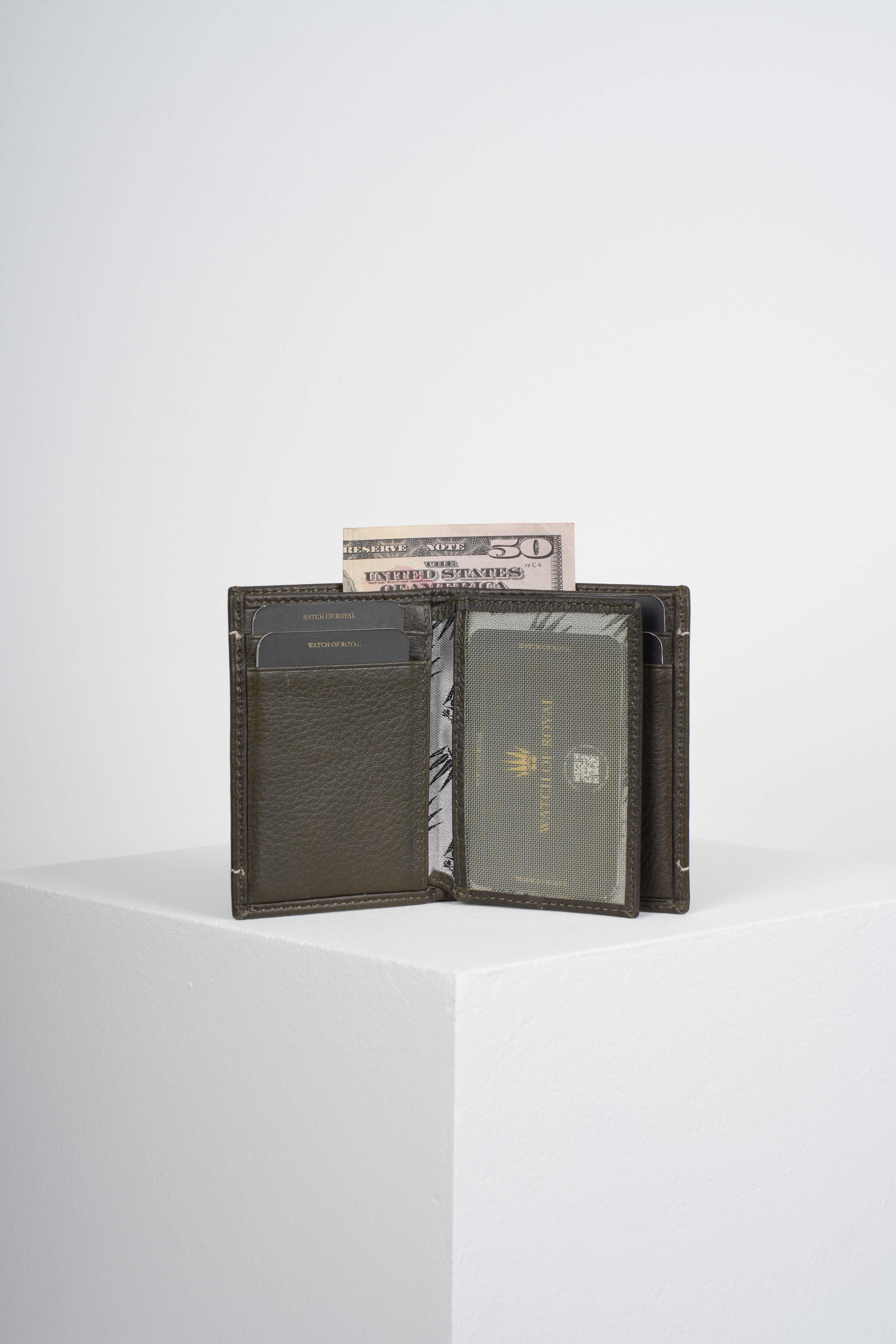 BORIS HAKI GENUINE LEATHER CARD HOLDERWalletWATCHOFROYALBRSHAKİBORIS HAKI GENUINE LEATHER CARD HOLDER