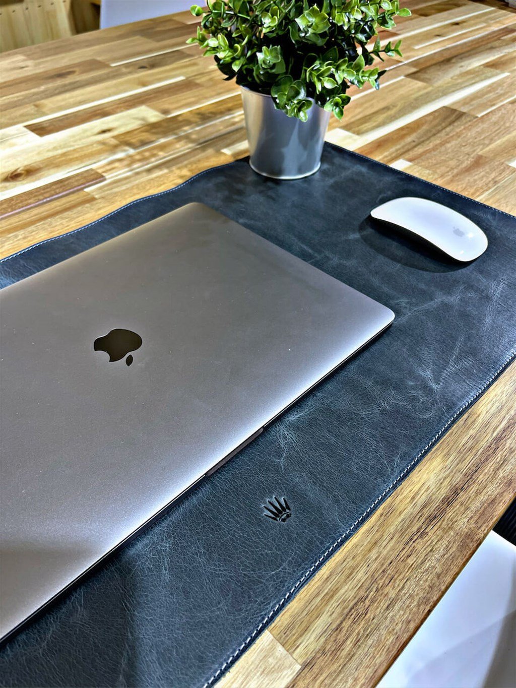 MASA SÜMENİ - MOUSE PAD NAVY BLUEWALLETCÜZDAN & ELÇANTASIMSASMNINVYBLEMASA SÜMENİ - MOUSE PAD NAVY BLUE