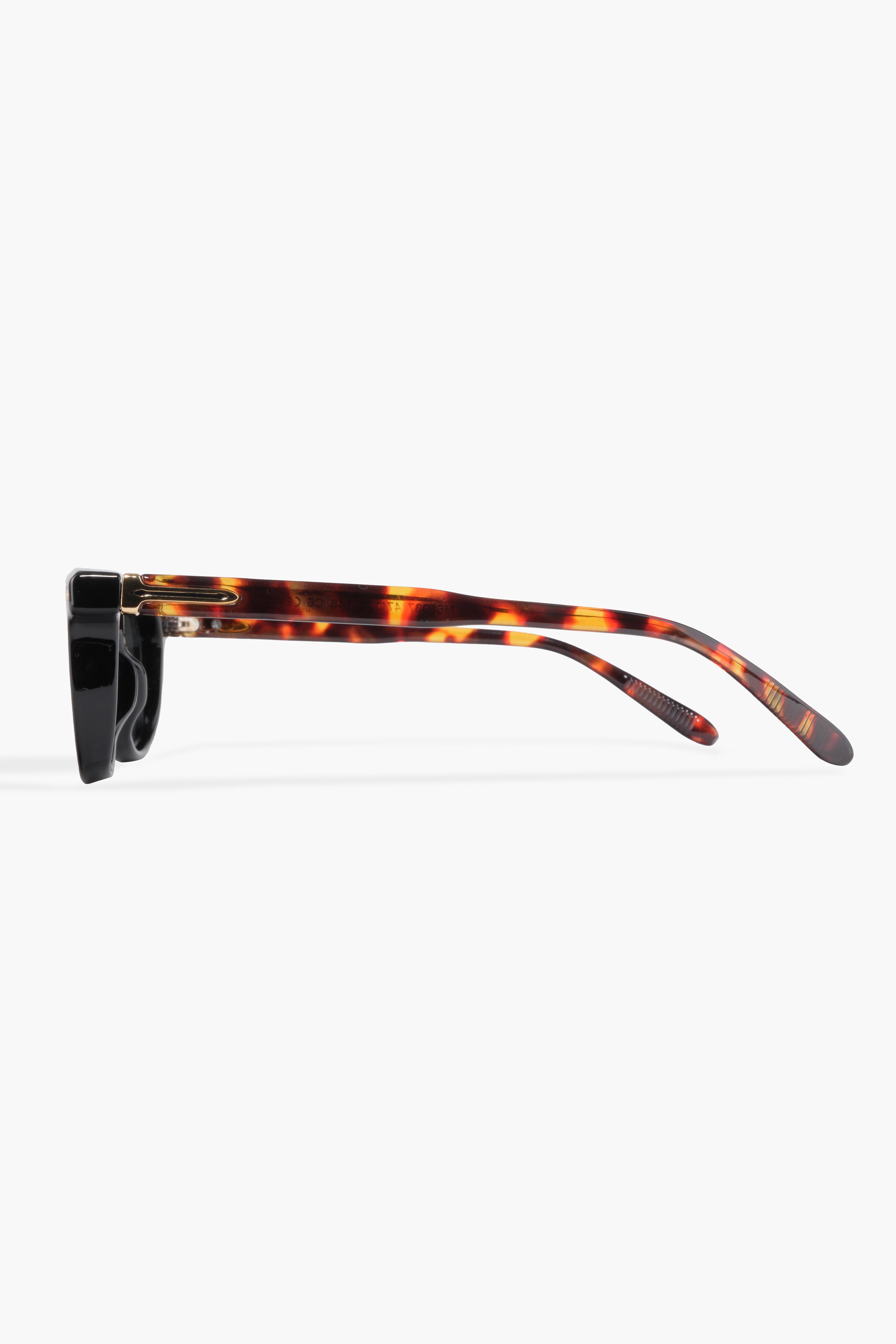 Royal Eyewear Leopar Yeşil Güneş Gözlüğü RE65037     GÖZLÜK KONSEPTWATCHOFROYALRE65037Royal Eyewear Leopar Yeşil Güneş Gözlüğü RE65037     