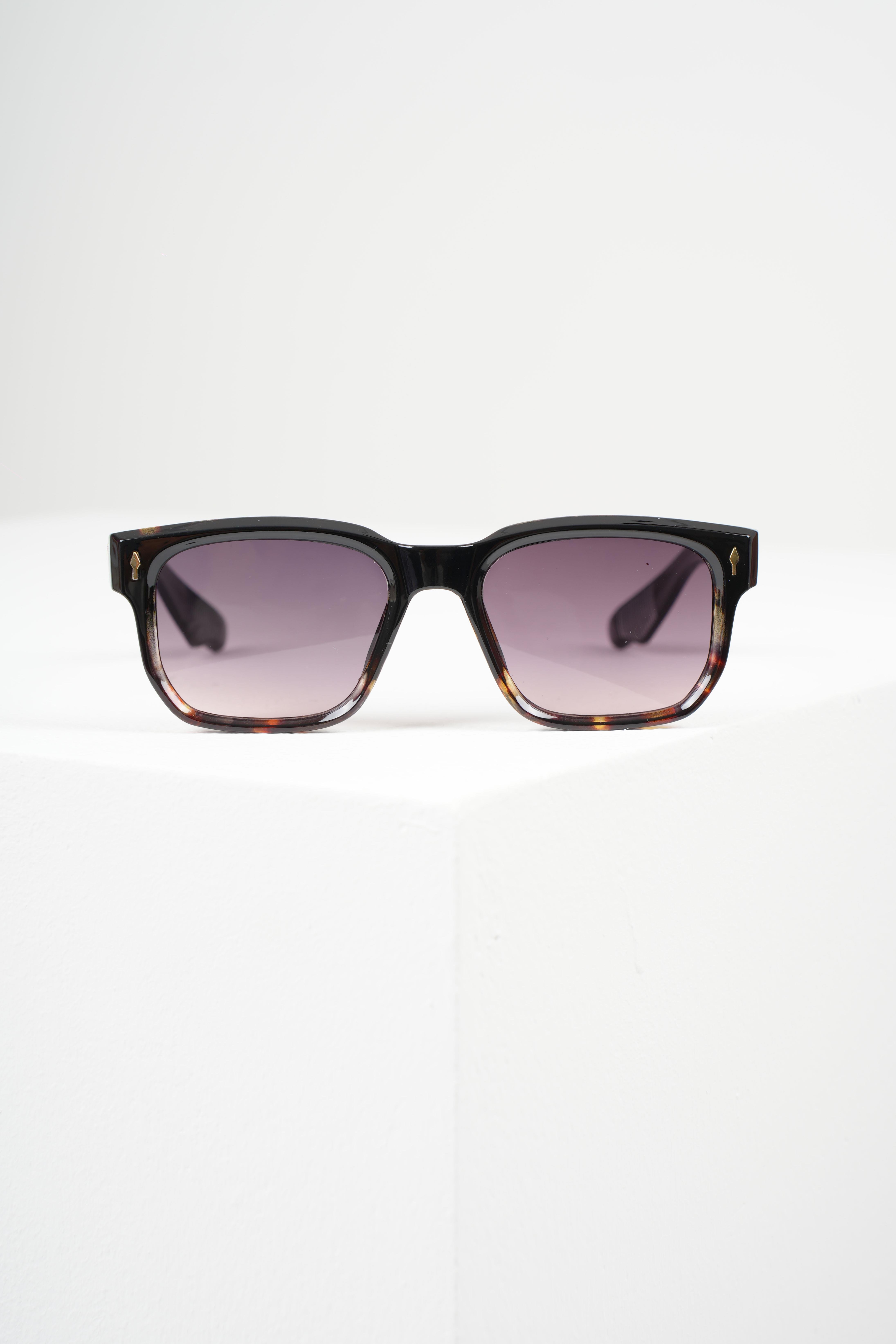 ROYAL EYEWEAR  RE65038 LEOPAR UNİSEX GÜNEŞ GÖZLÜĞÜGözlük KonseptWATCHOFROYALRE65038ROYAL EYEWEAR  RE65038 LEOPAR UNİSEX GÜNEŞ GÖZLÜĞÜ