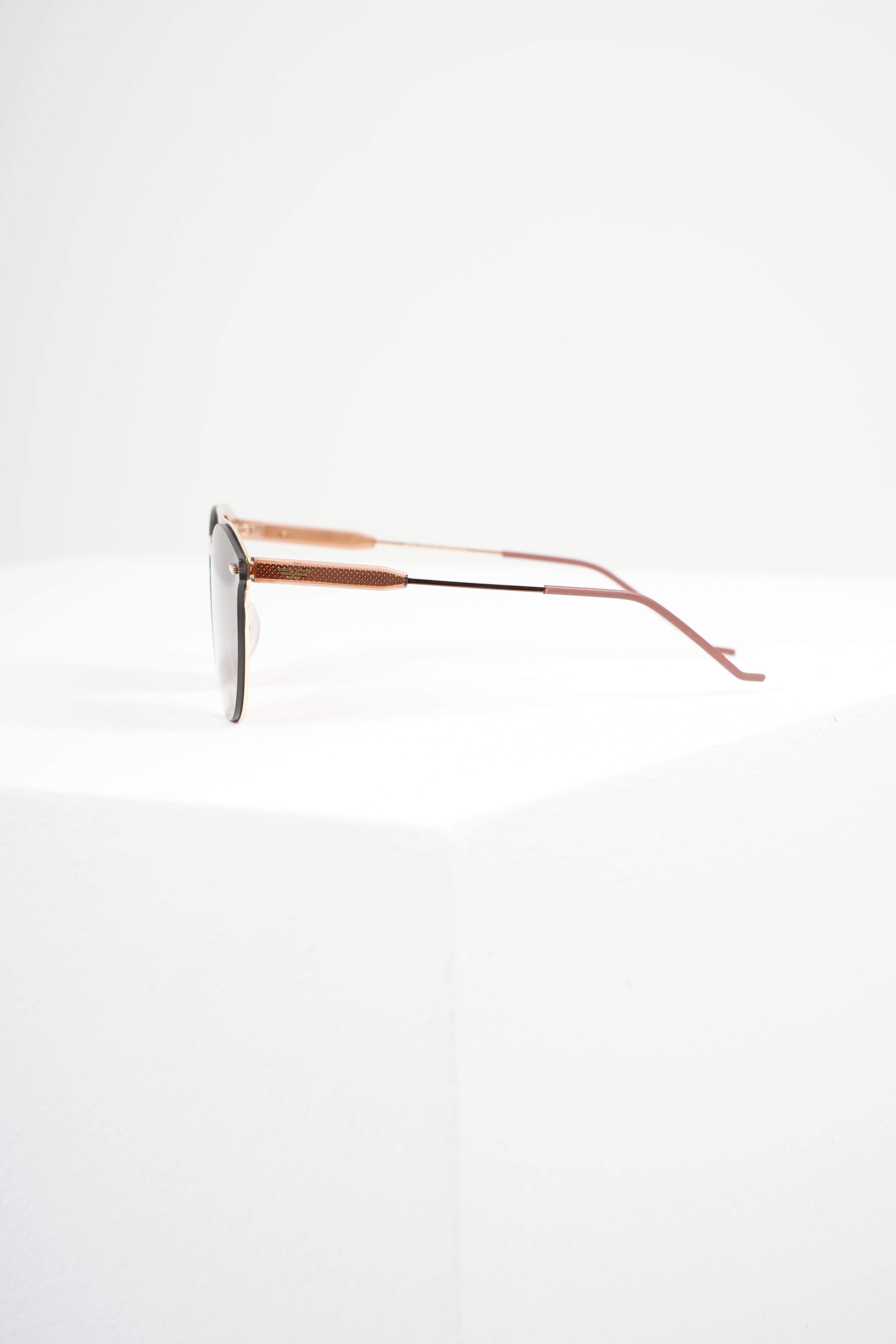 ROYAL EYEWEAR 4714-COL01 POLARIZE GÜNEŞ GÖZLÜĞÜGözlükWATCHOFROYAL4714-COL01ROYAL EYEWEAR 4714-COL01 POLARIZE GÜNEŞ GÖZLÜĞÜ