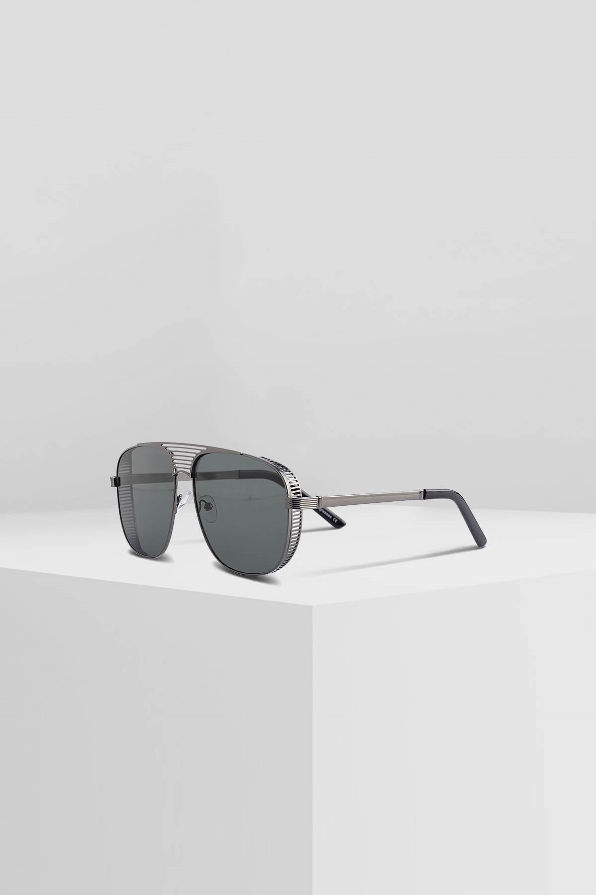 ROYAL EYEWEAR P-004 COL-1 GREEN GÜNEŞ GÖZLÜĞÜGÖZLÜKWATCHOFROYALP-004COL01GREENROYAL EYEWEAR P-004 COL-1 GREEN GÜNEŞ GÖZLÜĞÜ