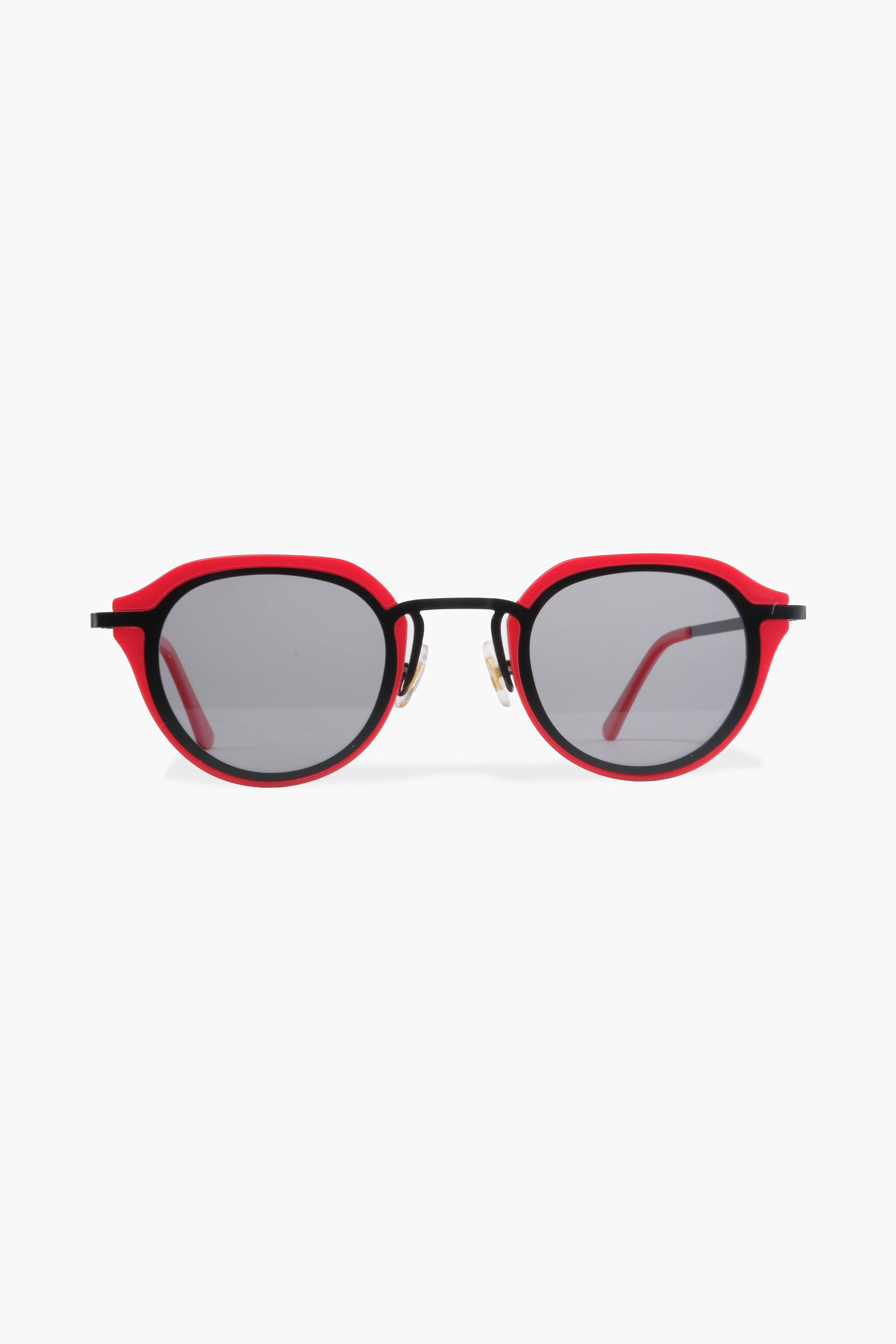 ROYAL EYEWEAR RE0088 KIRMIZI UNİSEX GÜNEŞ GÖZLÜĞÜGözlükWATCHOFROYALRE0088ROYAL EYEWEAR RE0088 KIRMIZI UNİSEX GÜNEŞ GÖZLÜĞÜ