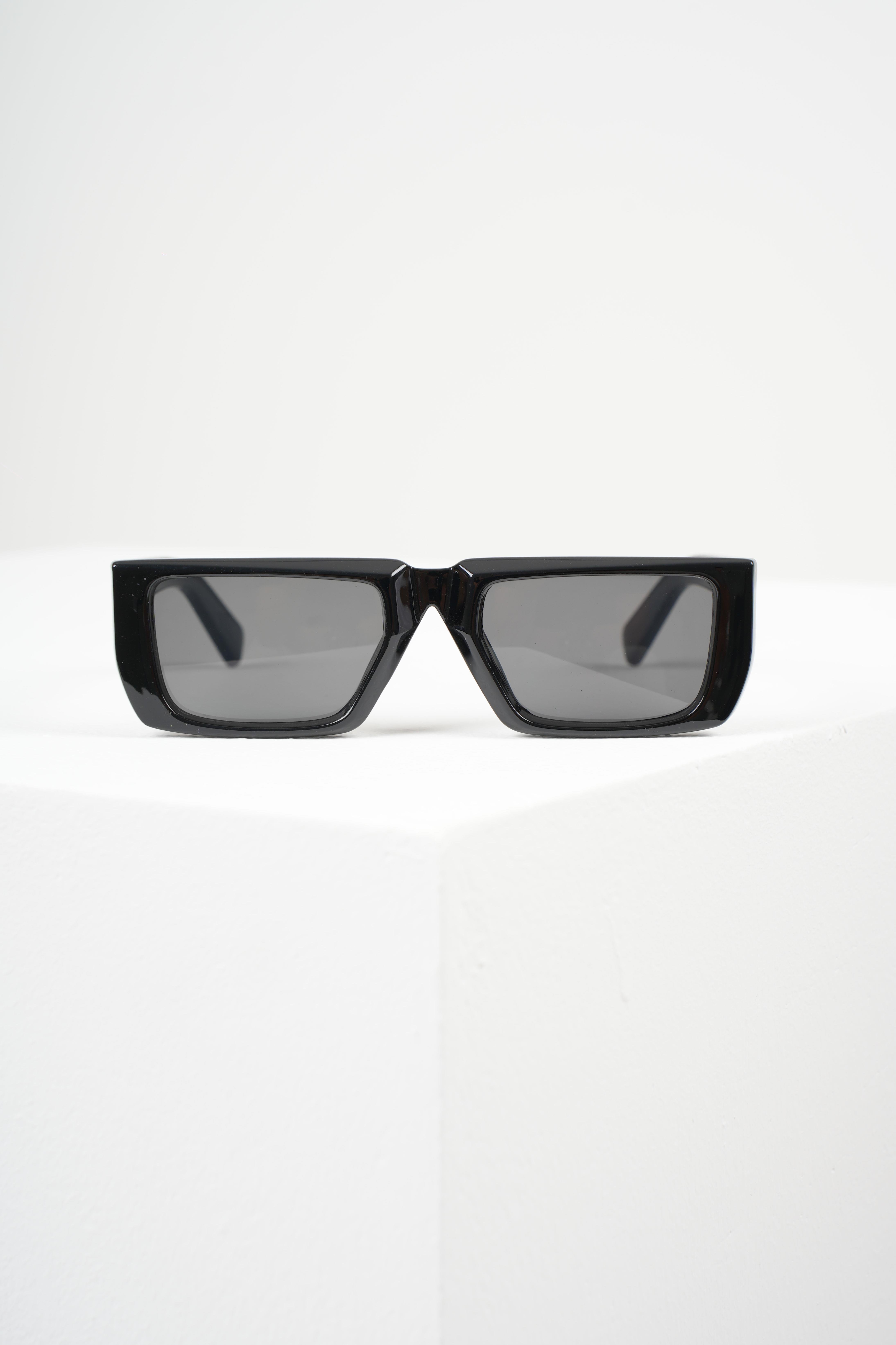ROYAL EYEWEAR RE2340 BLACK UNISEX EyewearWATCHOFROYALRE2340ROYAL EYEWEAR RE2340 BLACK UNISEX 