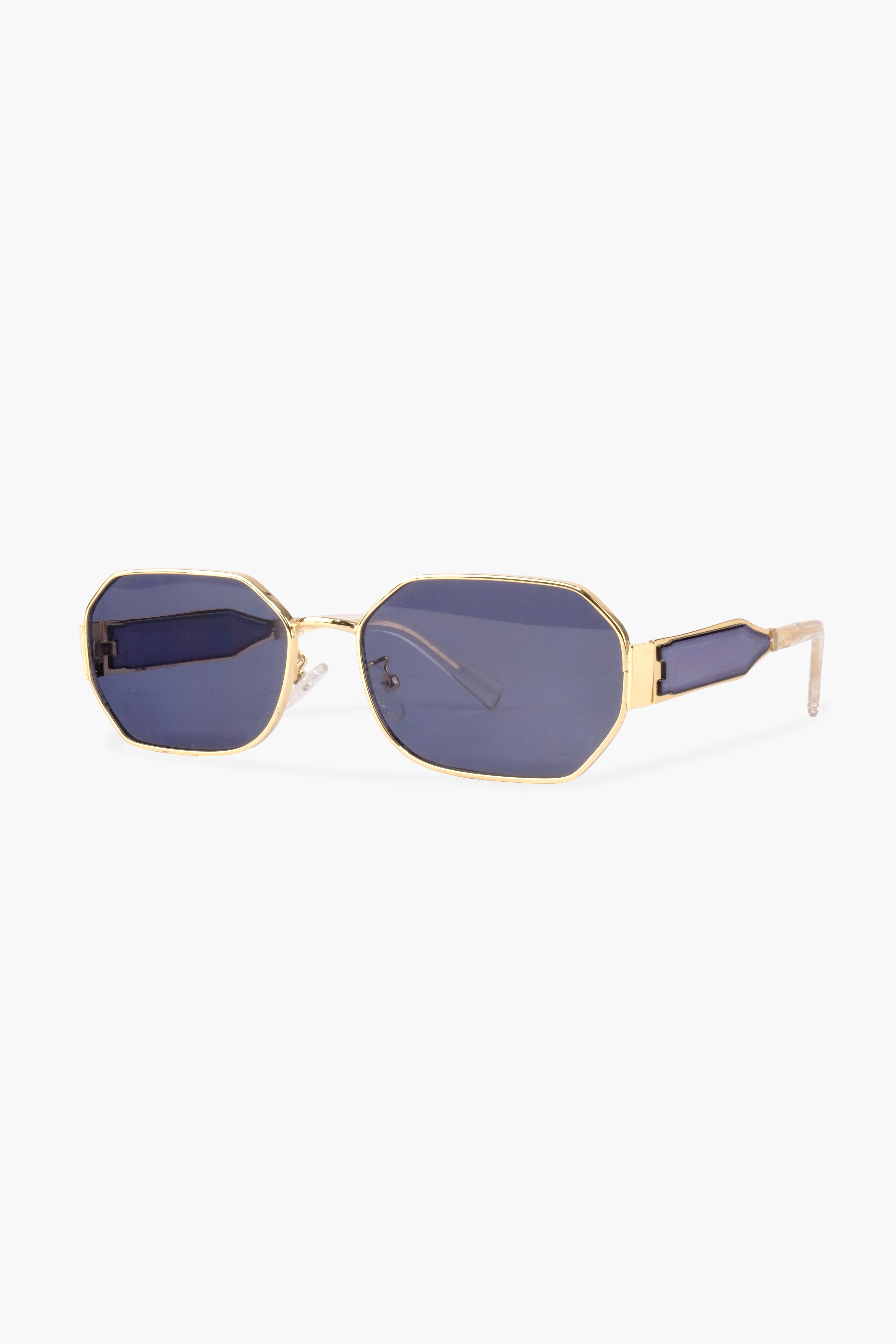 ROYAL EYEWEAR RE2498 GOLD SİYAH UNISEX GÜNEŞ GÖZLÜĞÜGözlükWATCHOFROYALRE2498ROYAL EYEWEAR RE2498 GOLD SİYAH UNISEX GÜNEŞ GÖZLÜĞÜ