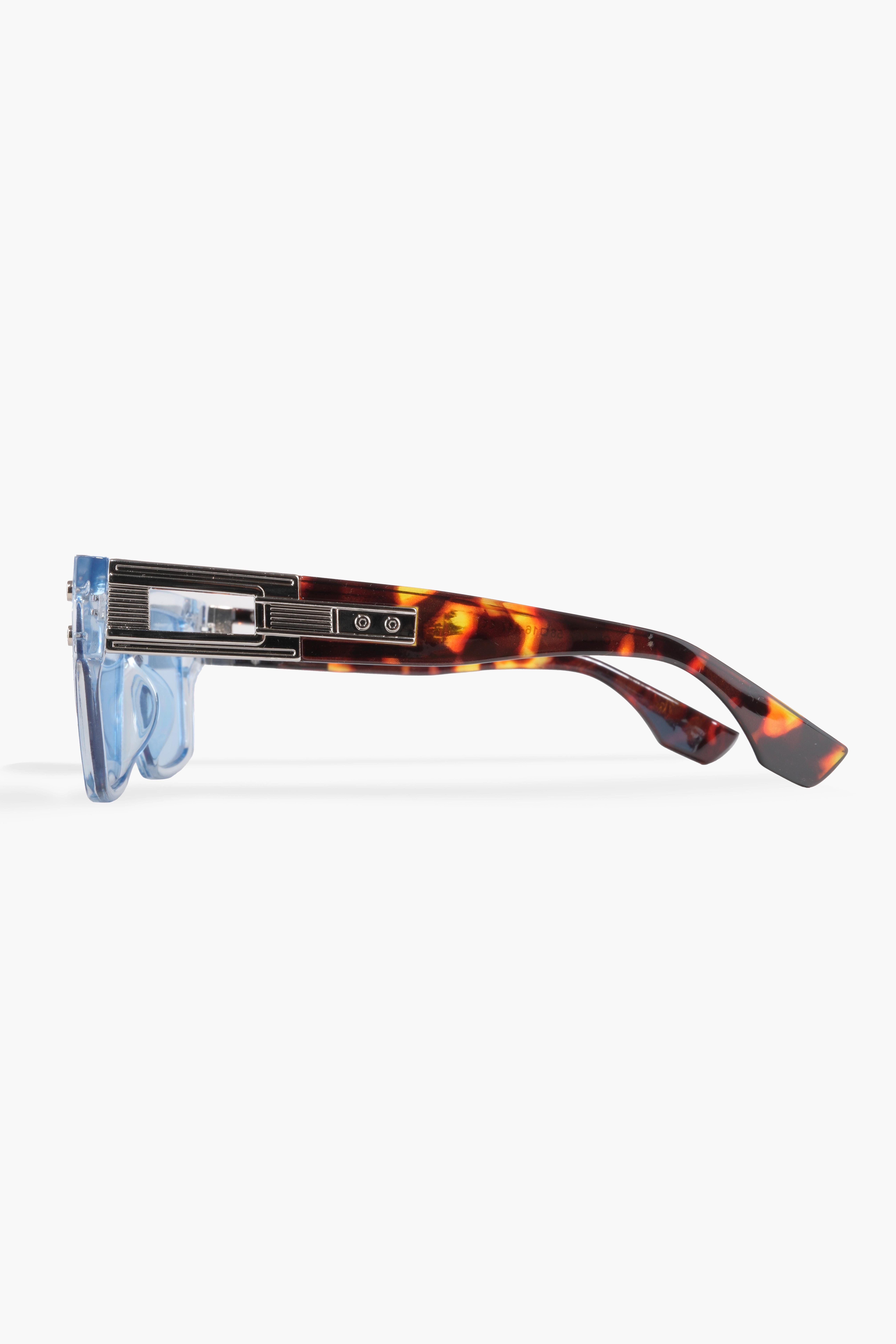 ROYAL EYEWEAR RE2852 MAVİ GÜNEŞ GÖZLÜĞÜGözlükWATCHOFROYALRE2852ROYAL EYEWEAR RE2852 MAVİ GÜNEŞ GÖZLÜĞÜ