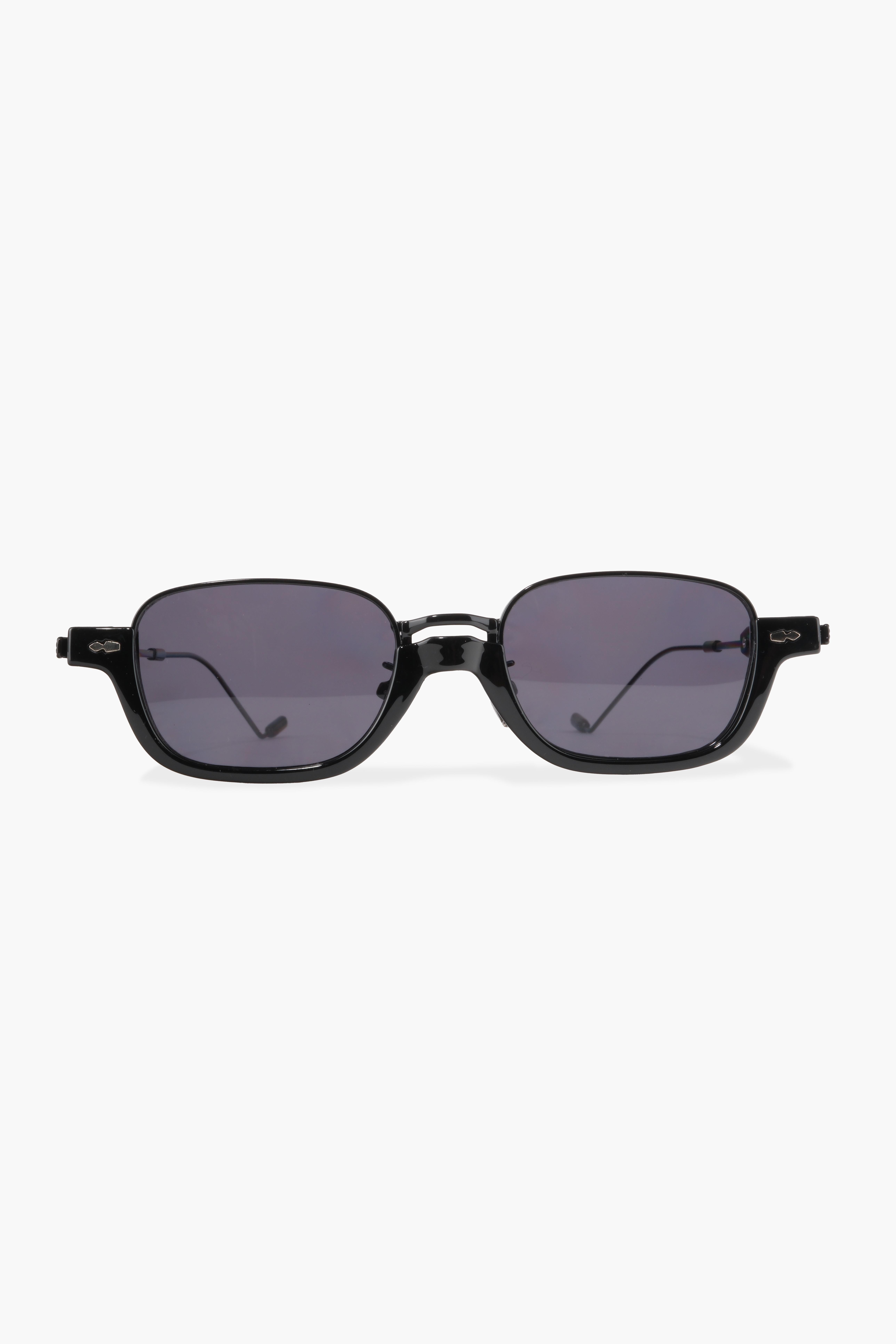 ROYAL EYEWEAR RE33484 SİLVER SİYAH UNİSEX GÜNEŞ GÖZLÜĞÜGözlükWATCHOFROYALRE33484ROYAL EYEWEAR RE33484 SİLVER SİYAH UNİSEX GÜNEŞ GÖZLÜĞÜ