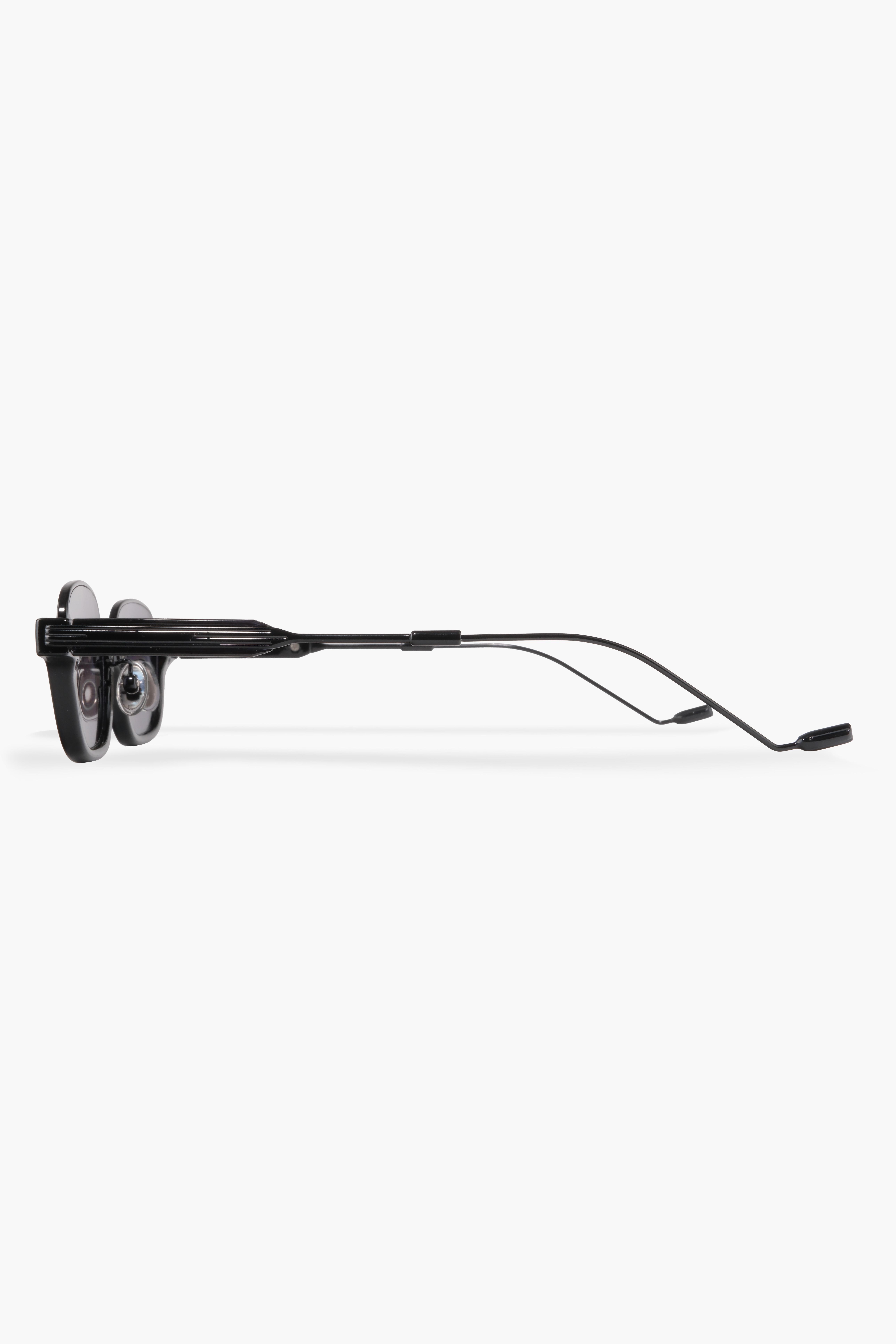 ROYAL EYEWEAR RE33484 SİLVER SİYAH UNİSEX GÜNEŞ GÖZLÜĞÜGözlükWATCHOFROYALRE33484ROYAL EYEWEAR RE33484 SİLVER SİYAH UNİSEX GÜNEŞ GÖZLÜĞÜ
