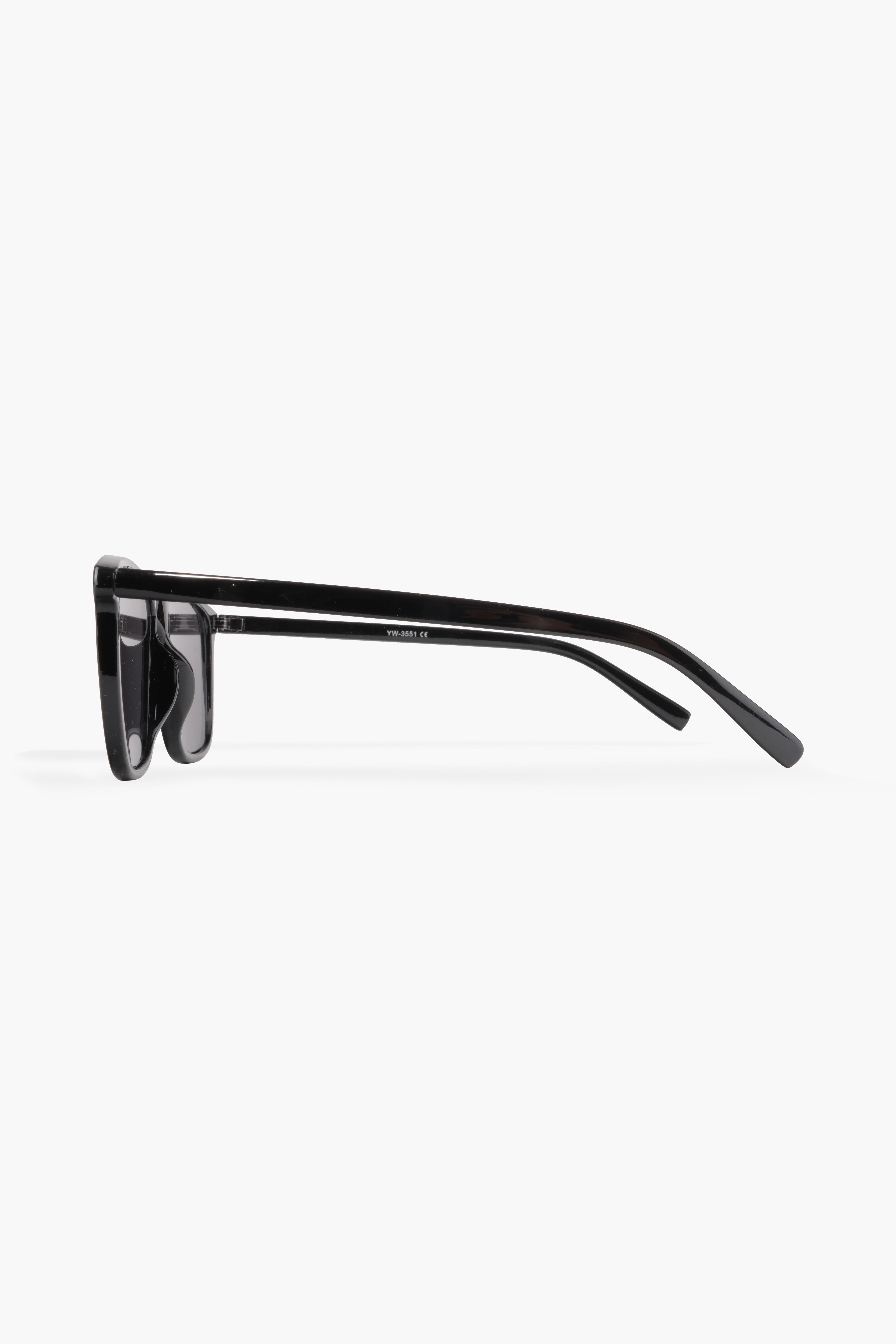 ROYAL EYEWEAR RE3551 DARK BLACK GÜNEŞ GÖZLÜĞÜGözlükWATCHOFROYALRE3551DRKBLCKROYAL EYEWEAR RE3551 DARK BLACK GÜNEŞ GÖZLÜĞÜ