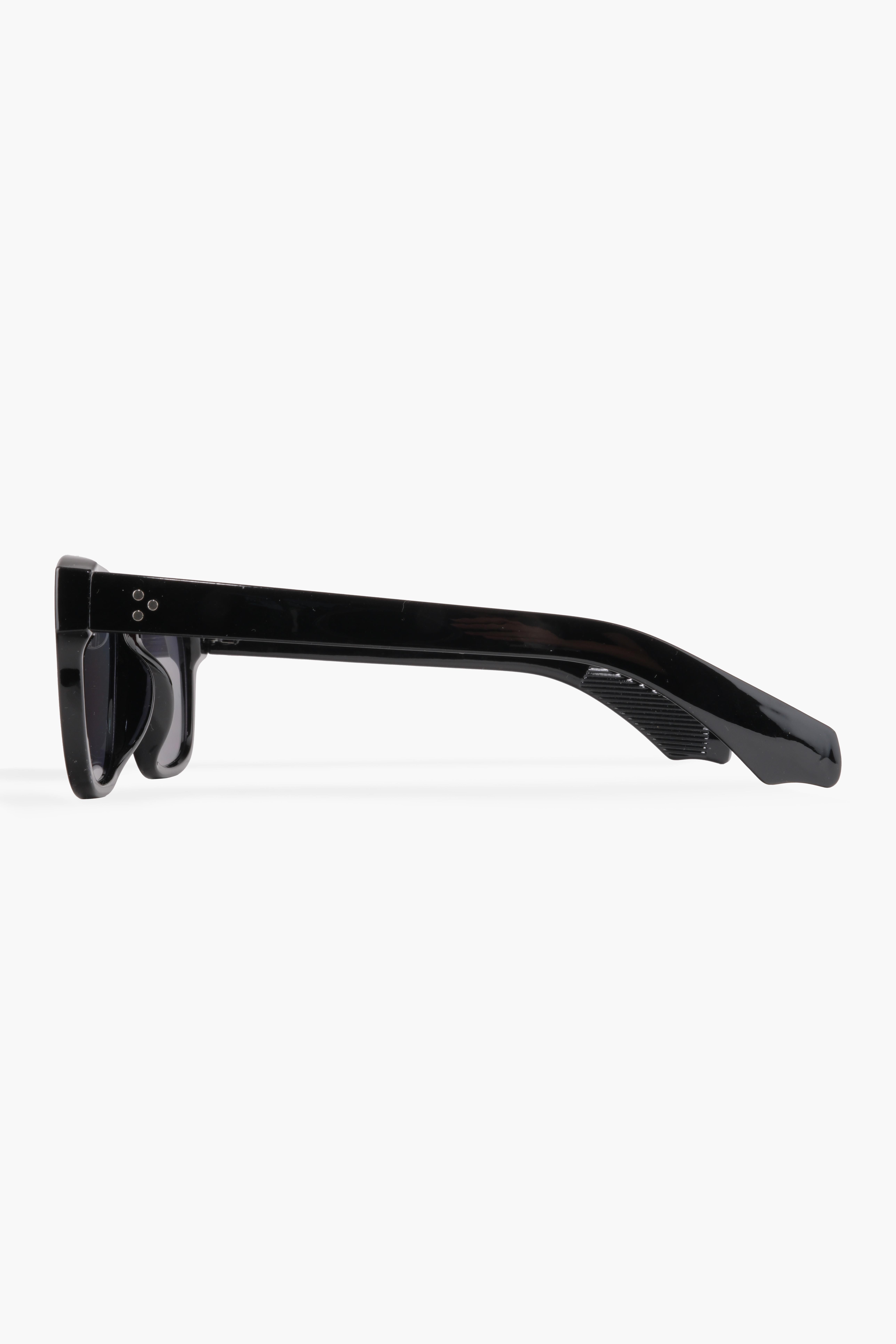 ROYAL EYEWEAR RE3683 SİYAH GÜNEŞ GÖZLÜĞÜGözlükWATCHOFROYALRE3683ROYAL EYEWEAR RE3683 SİYAH GÜNEŞ GÖZLÜĞÜ