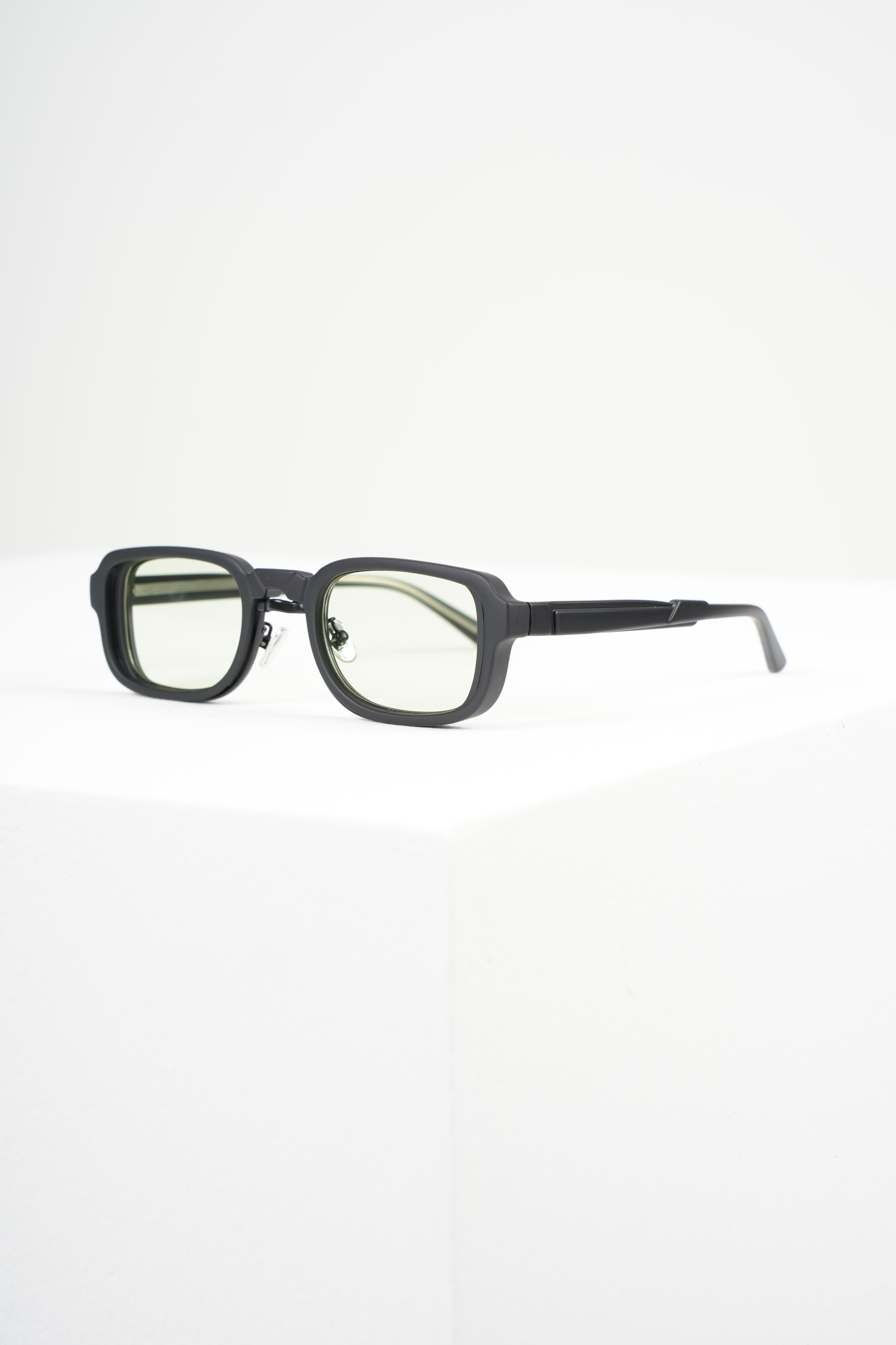 ROYAL EYEWEAR RE5554 YEŞİL GÜNEŞ GÖZLÜĞÜGözlükWATCHOFROYALRE5554ROYAL EYEWEAR RE5554 YEŞİL GÜNEŞ GÖZLÜĞÜ