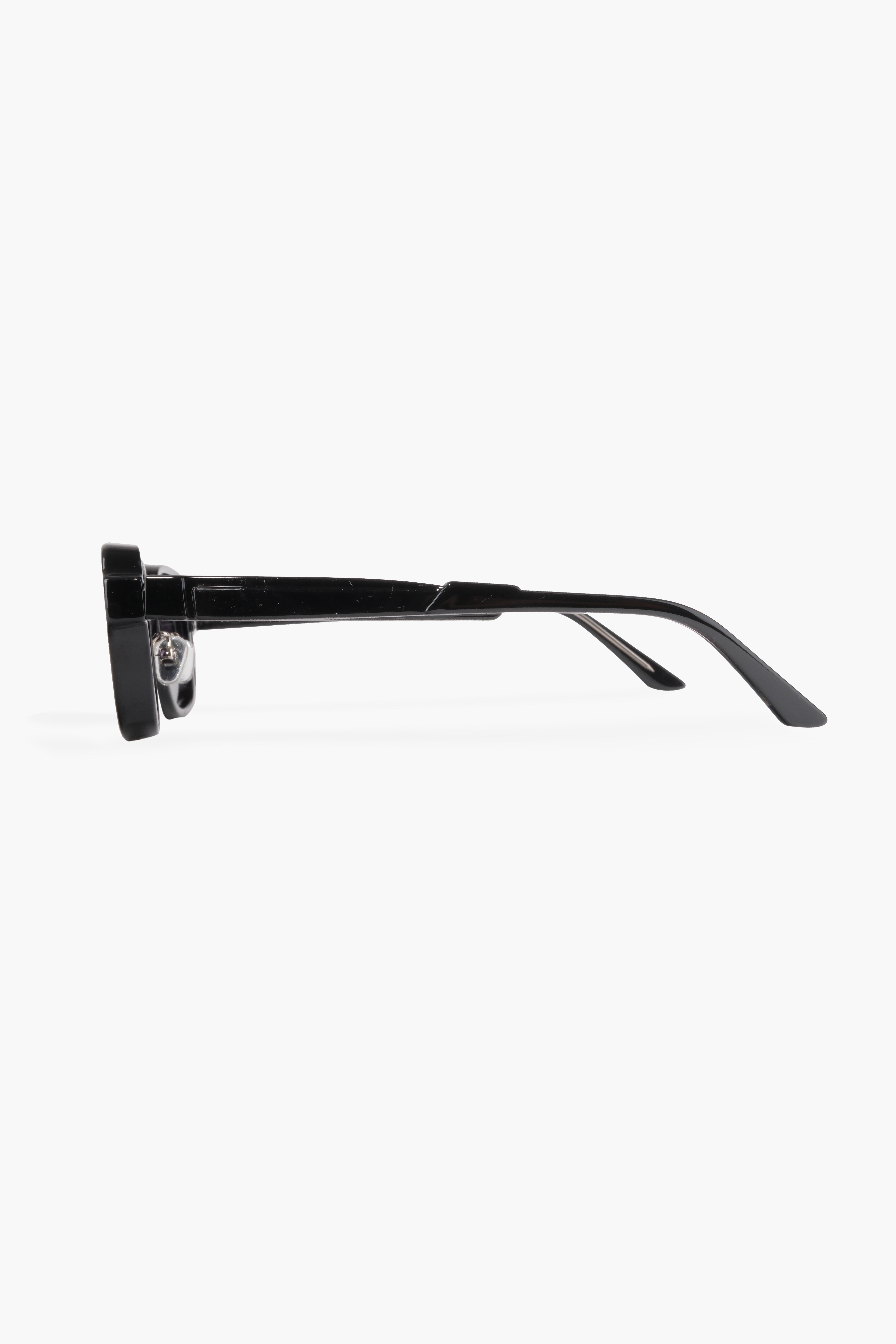 ROYAL EYEWEAR RE5554 SİYAH GÜNEŞ GÖZLÜĞÜGözlükWATCHOFROYALRE5554ROYAL EYEWEAR RE5554 SİYAH GÜNEŞ GÖZLÜĞÜ
