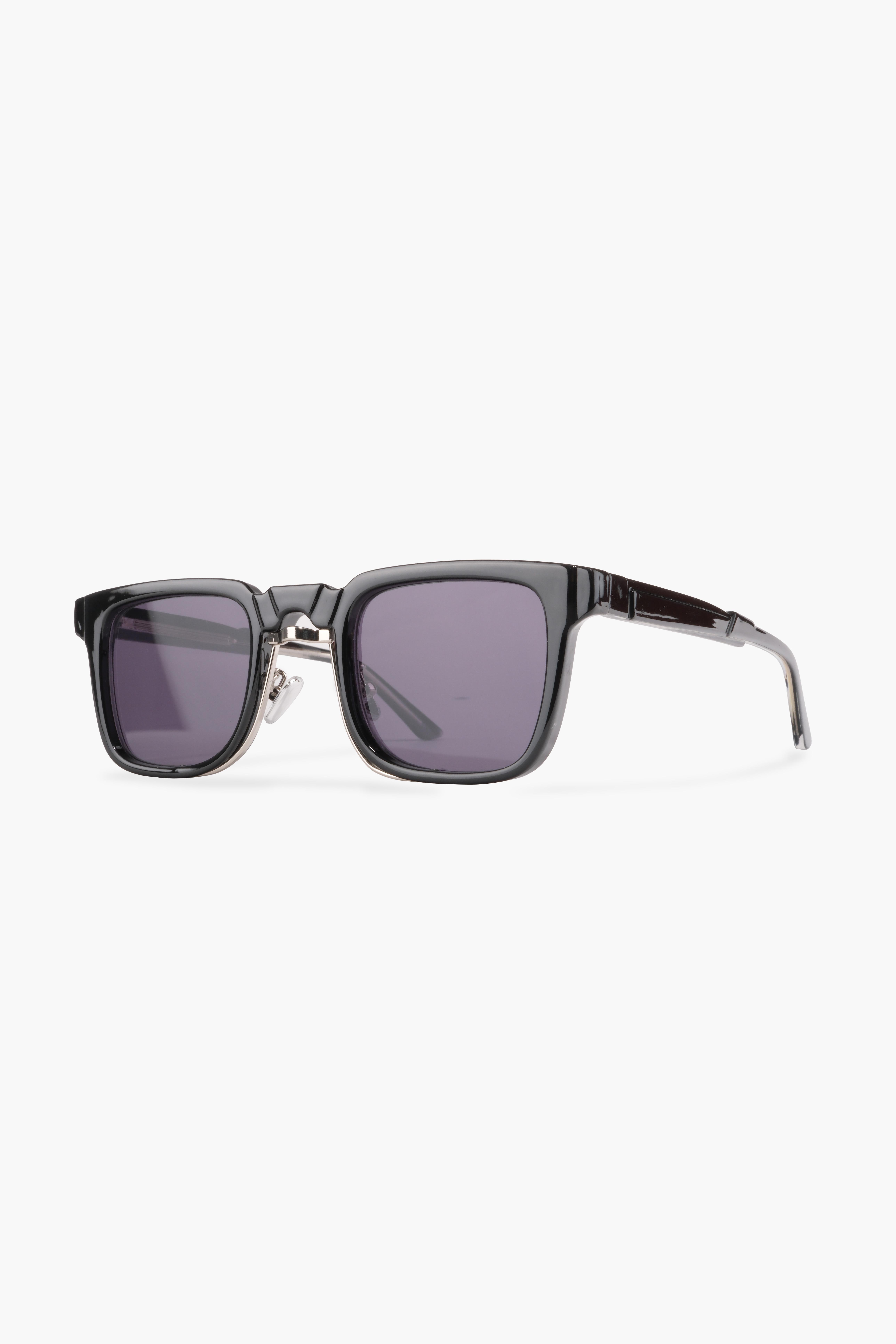 ROYAL EYEWEAR RE5555 SİYAH MAVİ IŞIK KORUMA GÜNEŞ GÖZLÜĞÜGözlükWATCHOFROYALRE5555ROYAL EYEWEAR RE5555 SİYAH MAVİ IŞIK KORUMA GÜNEŞ GÖZLÜĞÜ