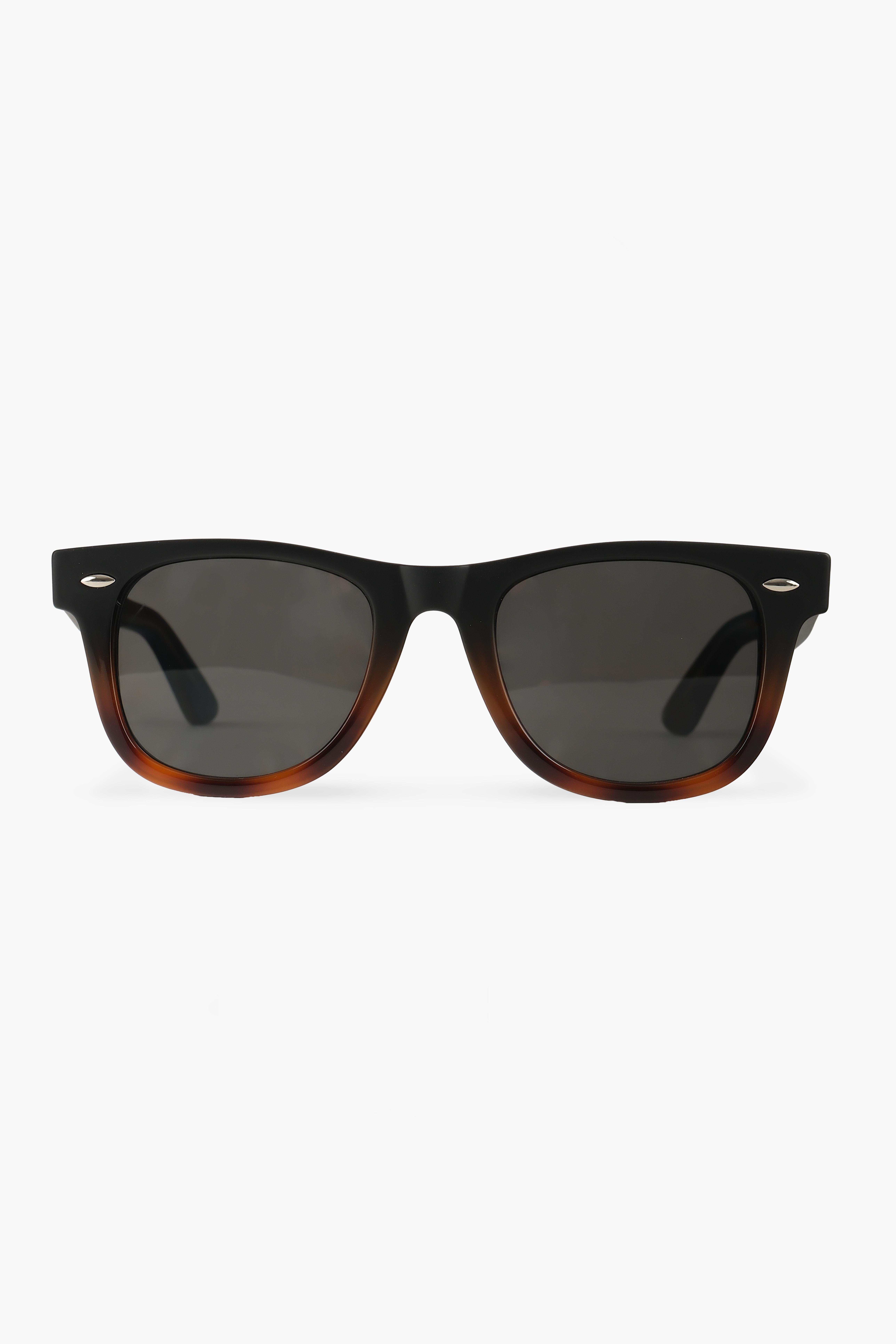 ROYAL EYEWEAR RE6802 LEOPAR  SİYAH UNISEX GÜNEŞ GÖZLÜĞÜGözlükWATCHOFROYALRE6802ROYAL EYEWEAR RE6802 LEOPAR  SİYAH UNISEX GÜNEŞ GÖZLÜĞÜ