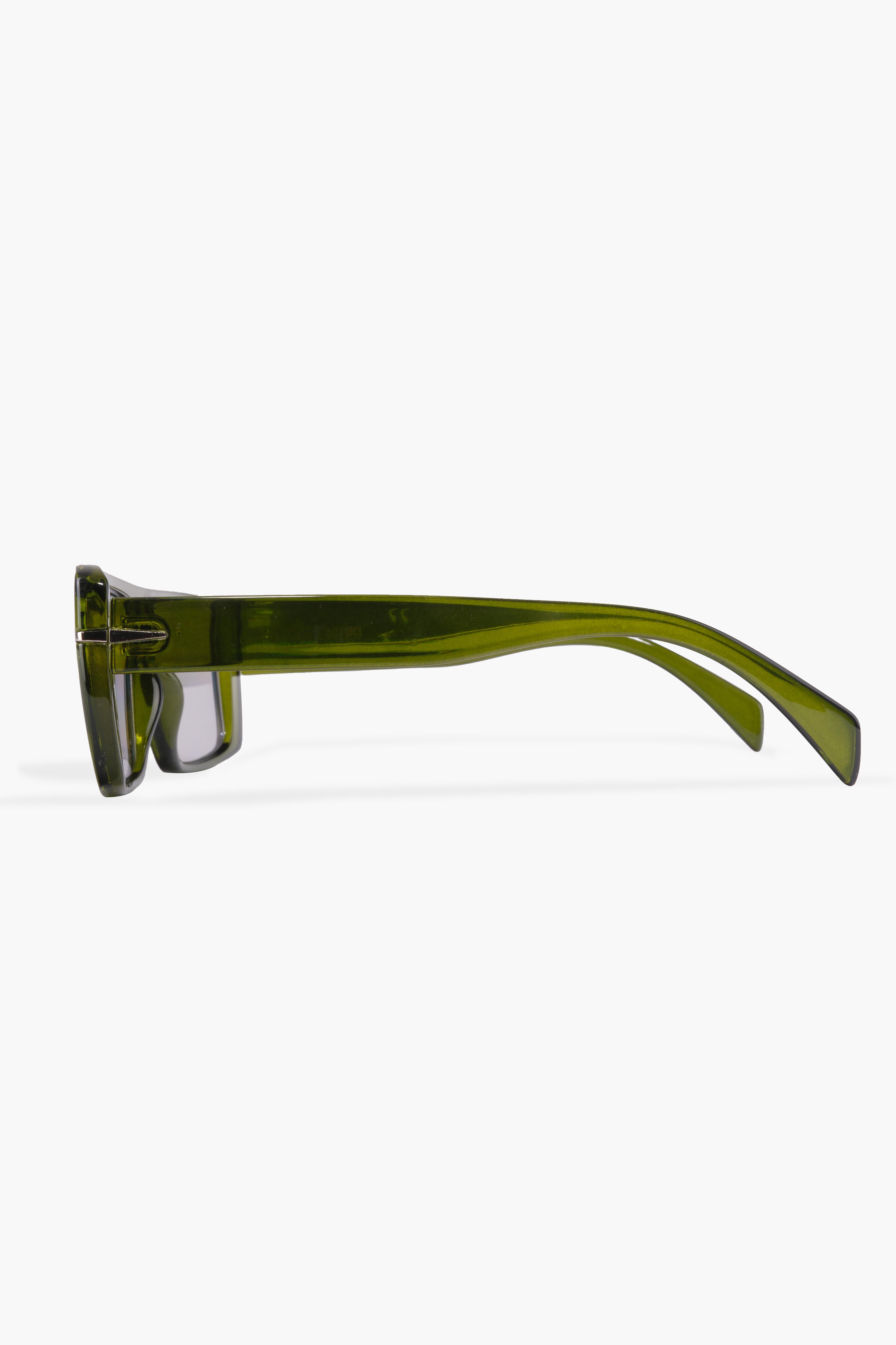ROYAL EYEWEAR RE7063 YEŞİL GÜNEŞ GÖZLÜĞÜGözlükWATCHOFROYALRE7063ROYAL EYEWEAR RE7063 YEŞİL GÜNEŞ GÖZLÜĞÜ