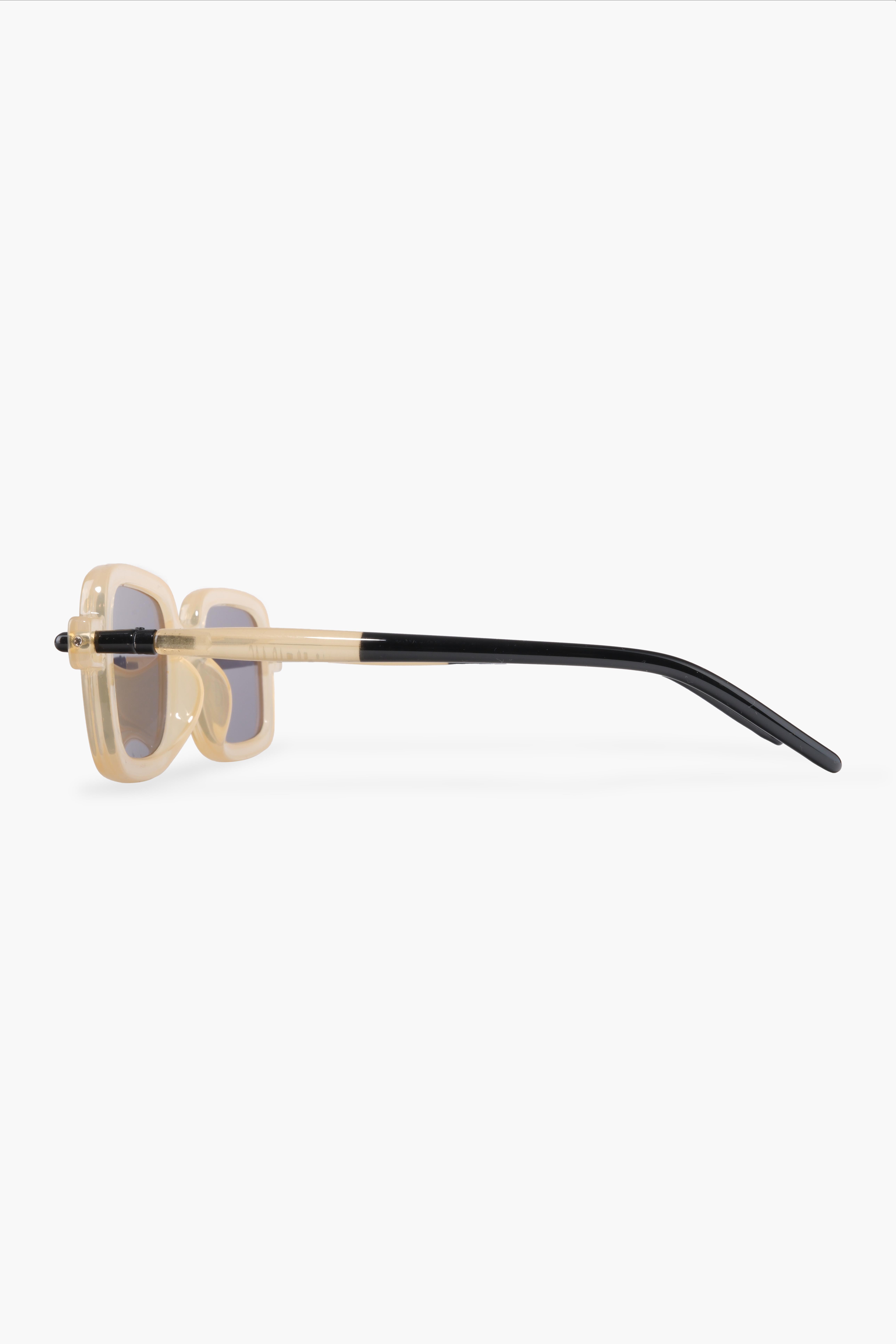 ROYAL EYEWEAR 86512 KREM BLACK UNISEX GÜNEŞ GÖZLÜĞÜGözlükWATCHOFROYALRE86512KRMBLCKROYAL EYEWEAR 86512 KREM BLACK UNISEX GÜNEŞ GÖZLÜĞÜ