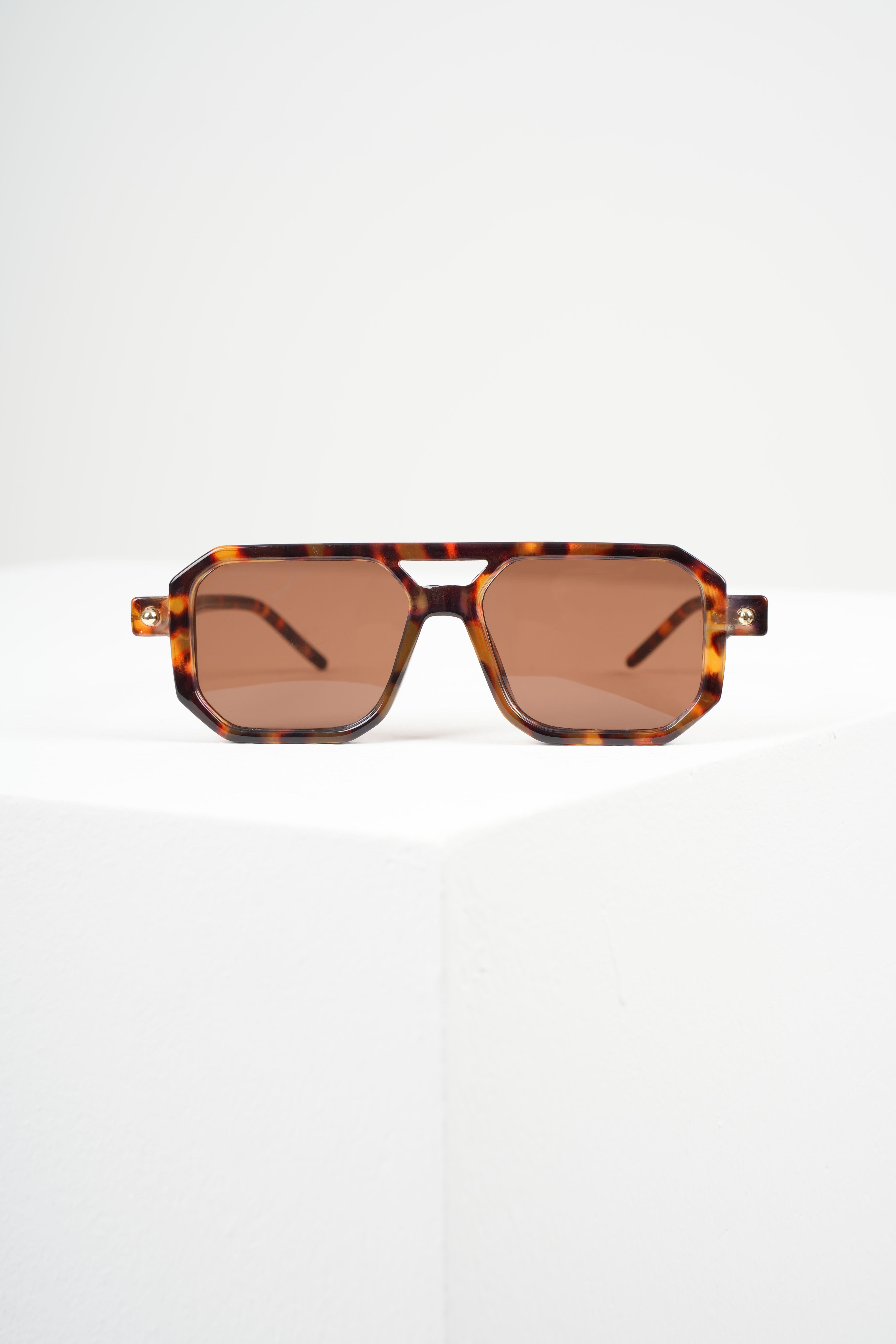 ROYAL EYEWEAR 86582 LEOPARD UNISEX GÜNEŞ GÖZLÜĞÜGözlükWATCHOFROYALRE86582LPRDROYAL EYEWEAR 86582 LEOPARD UNISEX GÜNEŞ GÖZLÜĞÜ
