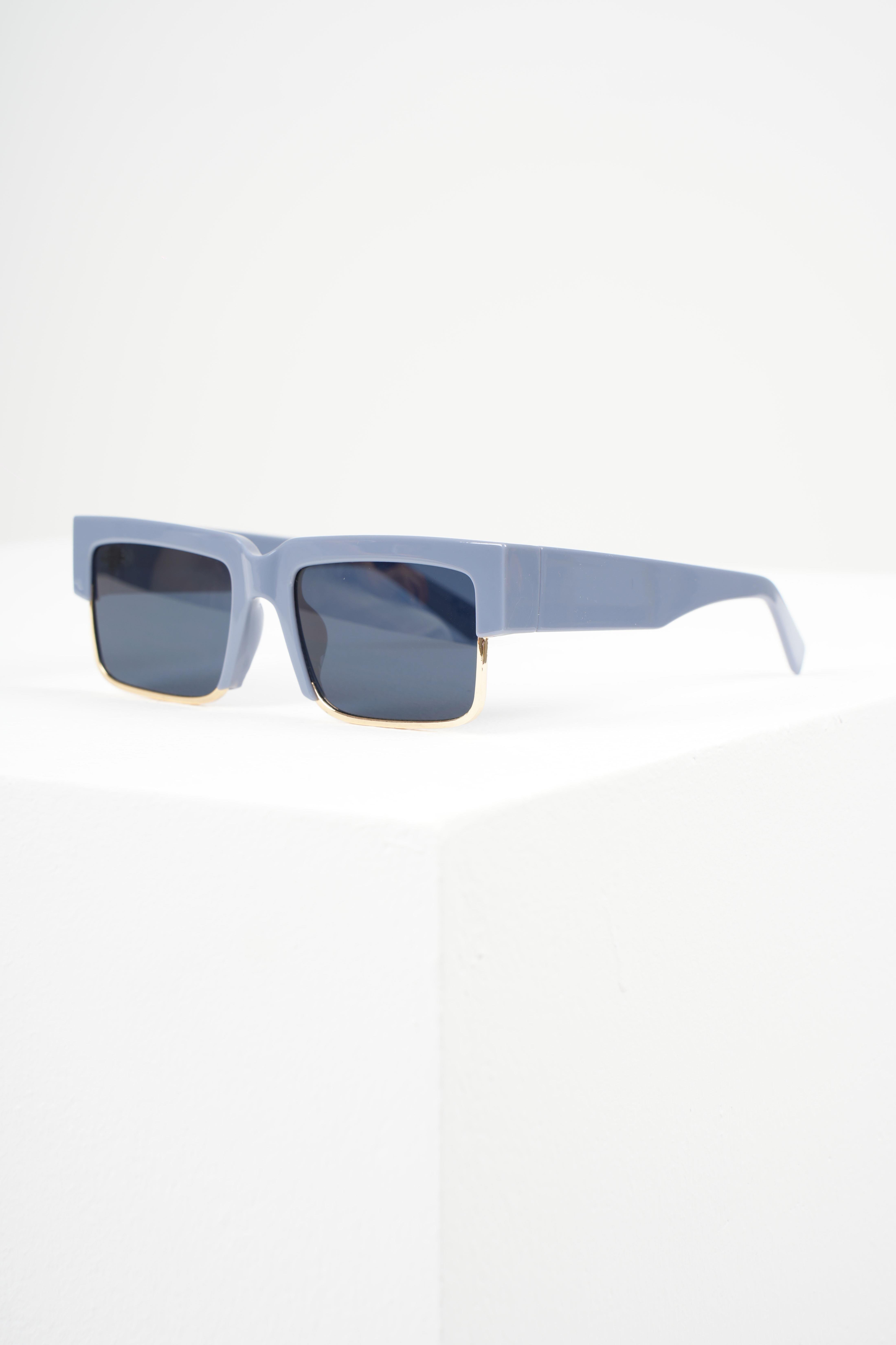ROYAL EYEWEAR RE9171 GRİ GÜNEŞ GÖZLÜĞÜGözlükWATCHOFROYALRE9171ROYAL EYEWEAR RE9171 GRİ GÜNEŞ GÖZLÜĞÜ