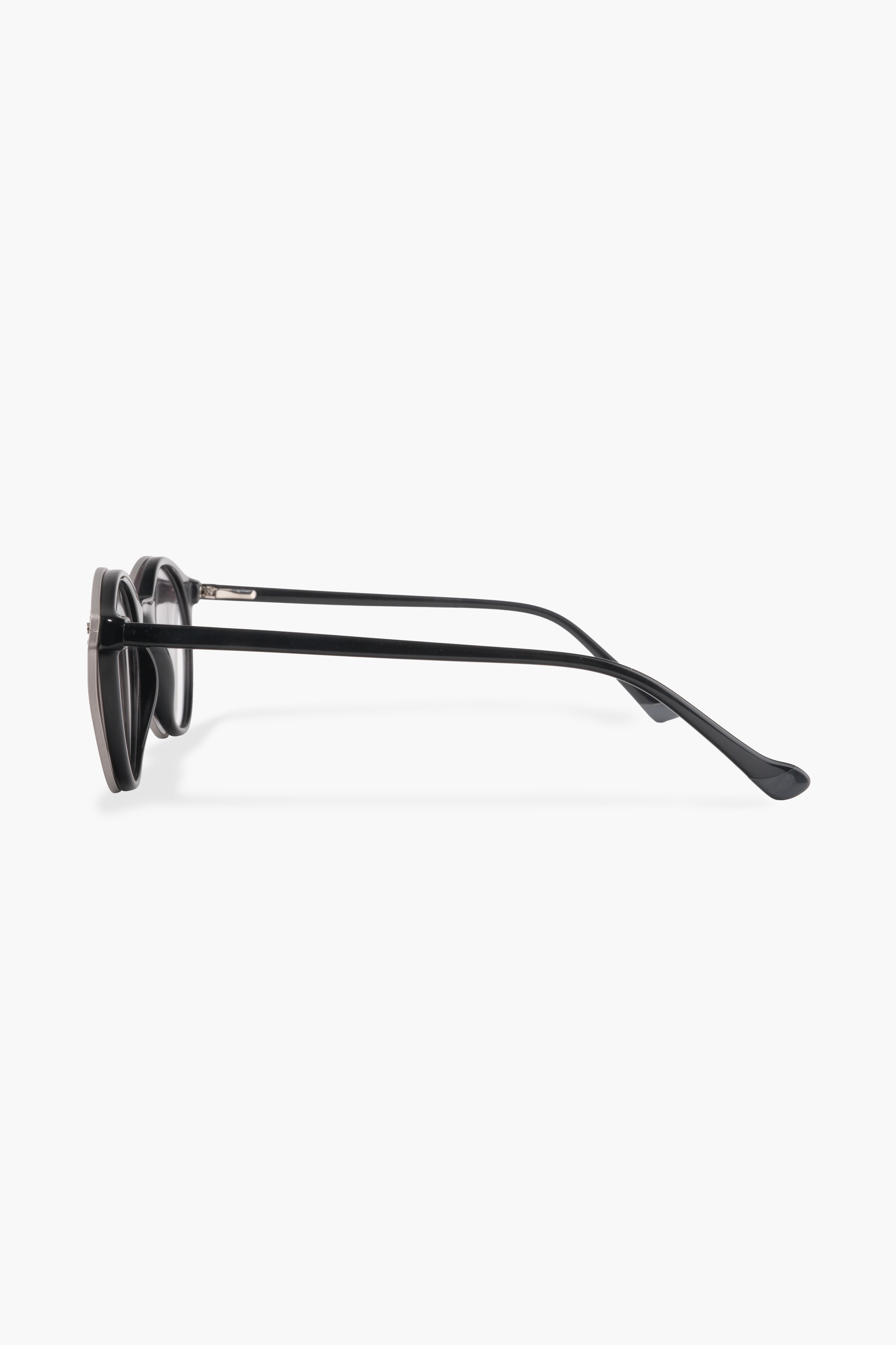 ROYAL EYEWEAR RE98002 SİYAH UNISEX GÜNEŞ GÖZLÜĞÜGözlükWATCHOFROYALRE98002ROYAL EYEWEAR RE98002 SİYAH UNISEX GÜNEŞ GÖZLÜĞÜ